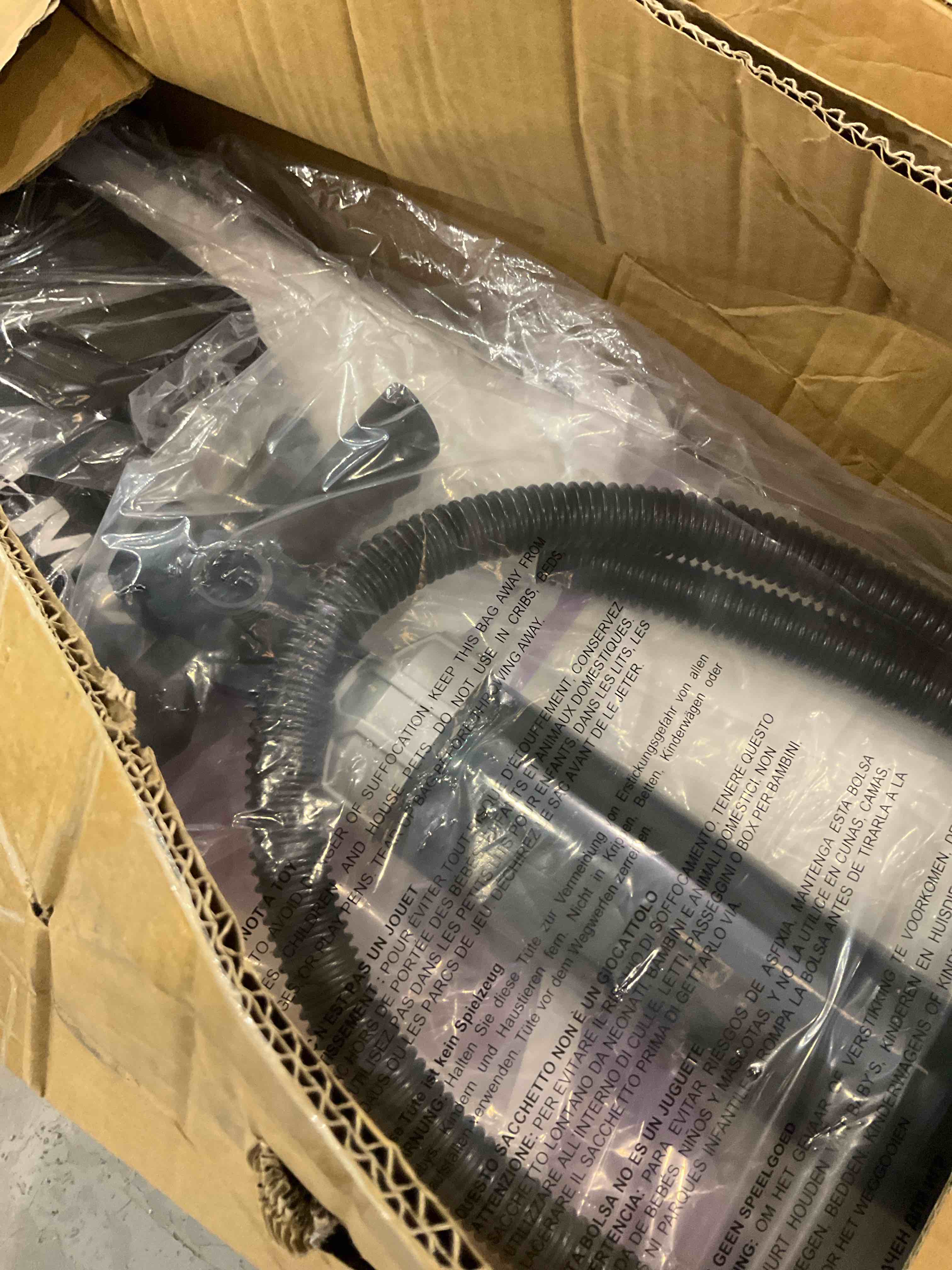 https://s3.amazonaws.com/lotting-images-prod/bidfta/TEA2348399_1751457555752.jpeg