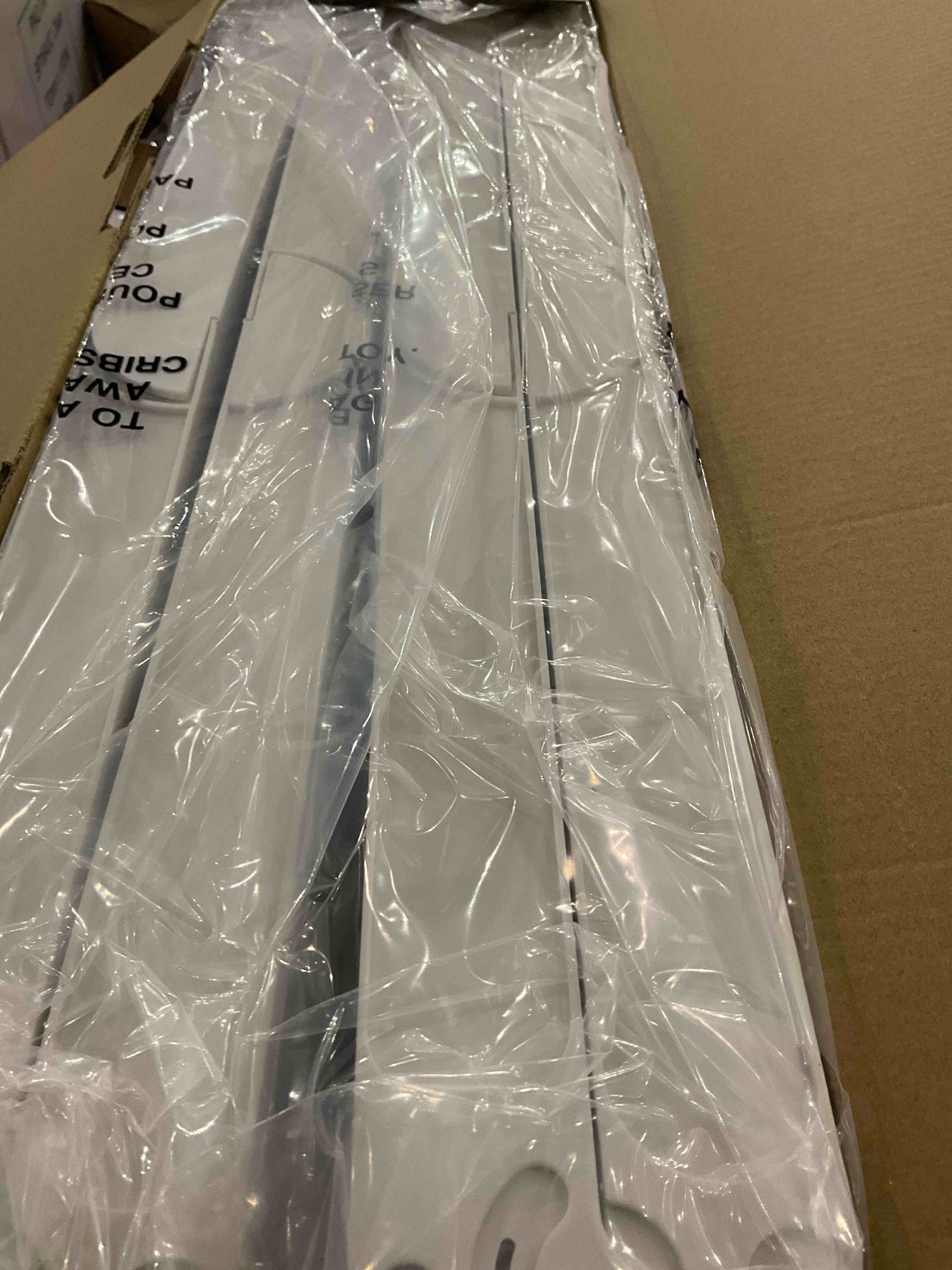 https://s3.amazonaws.com/lotting-images-prod/bidfta/TEA2348455_1751396995938.jpeg