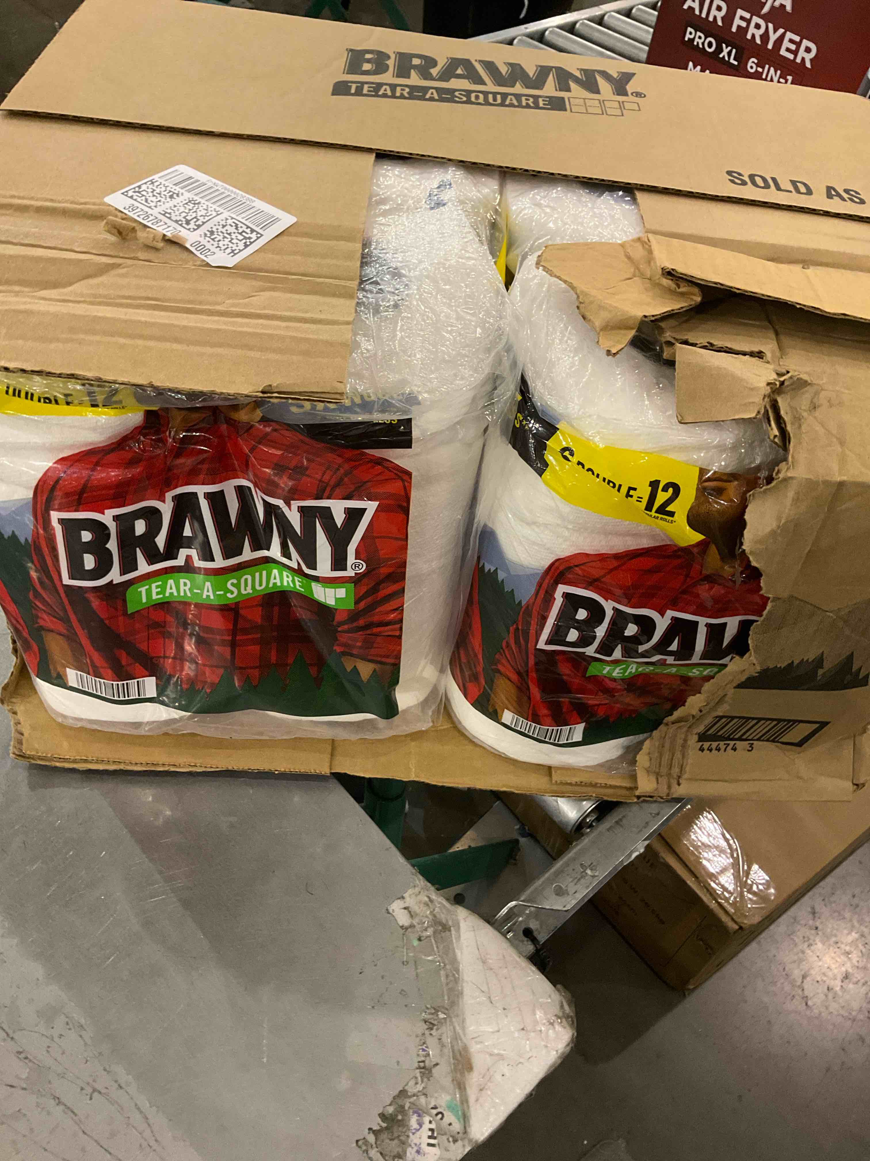 https://s3.amazonaws.com/lotting-images-prod/bidfta/TEA2348610_1751458018311.jpeg
