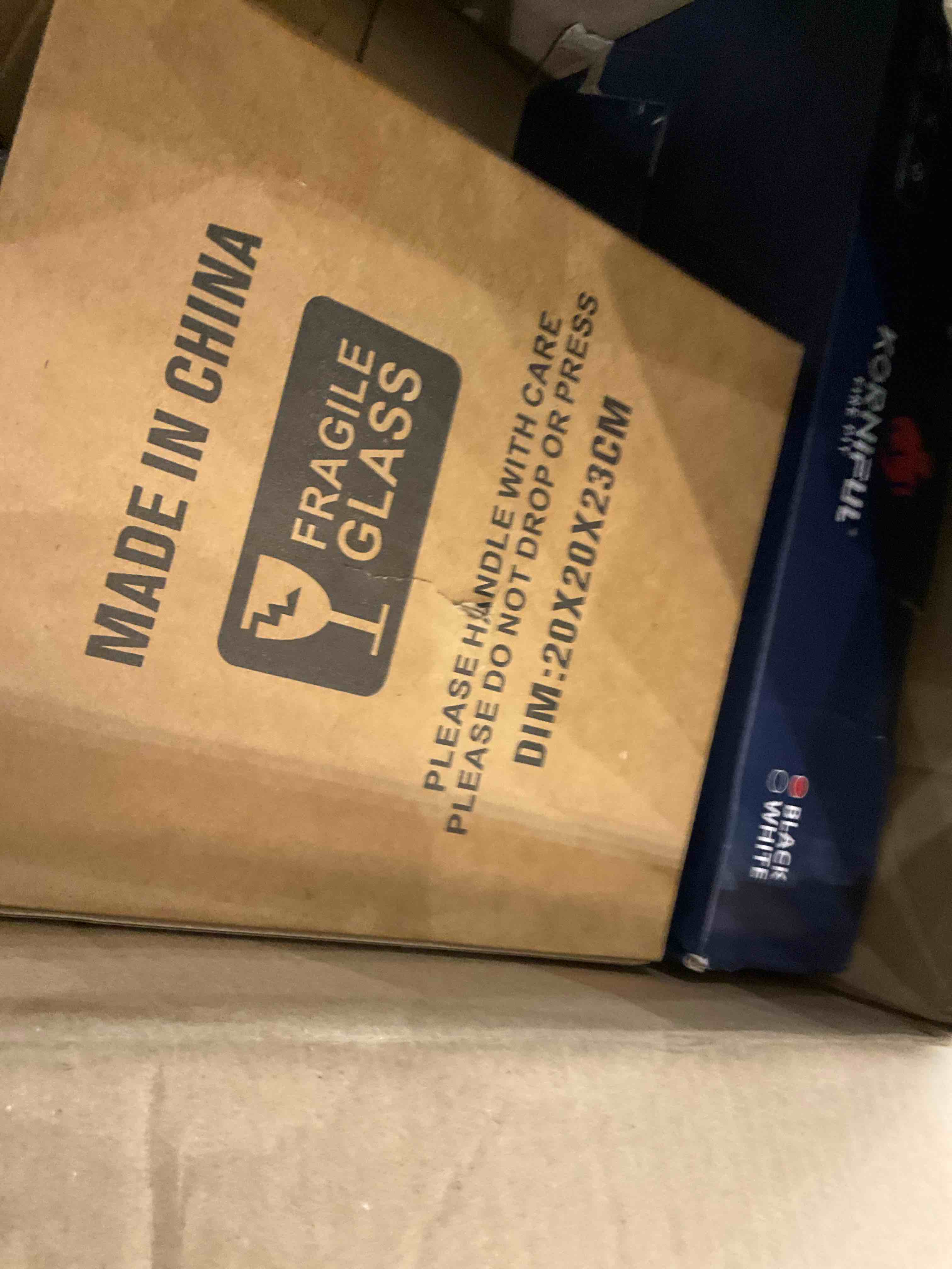 https://s3.amazonaws.com/lotting-images-prod/bidfta/TEA2348698_1751467698052.jpeg