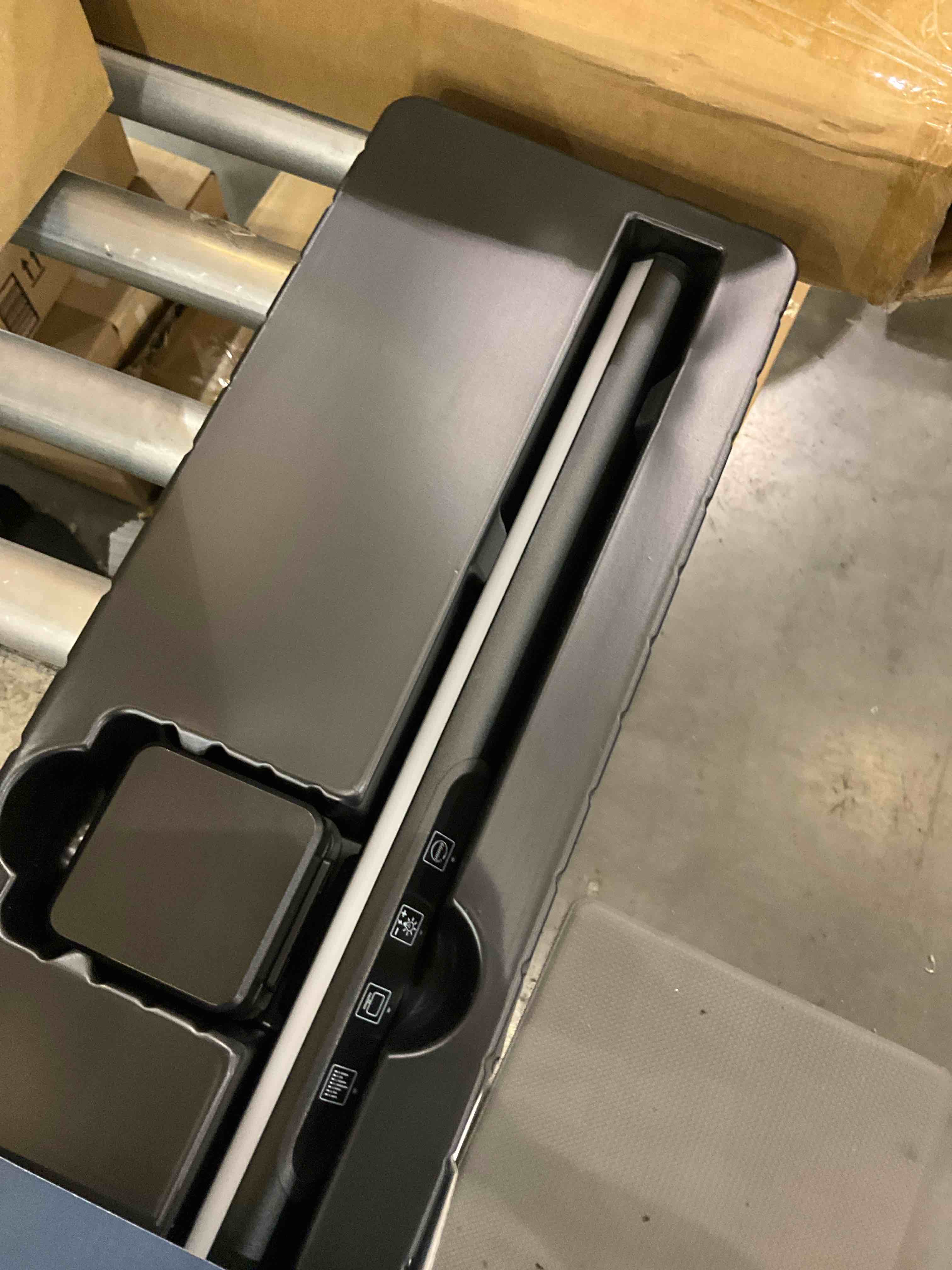 Monitor light bar