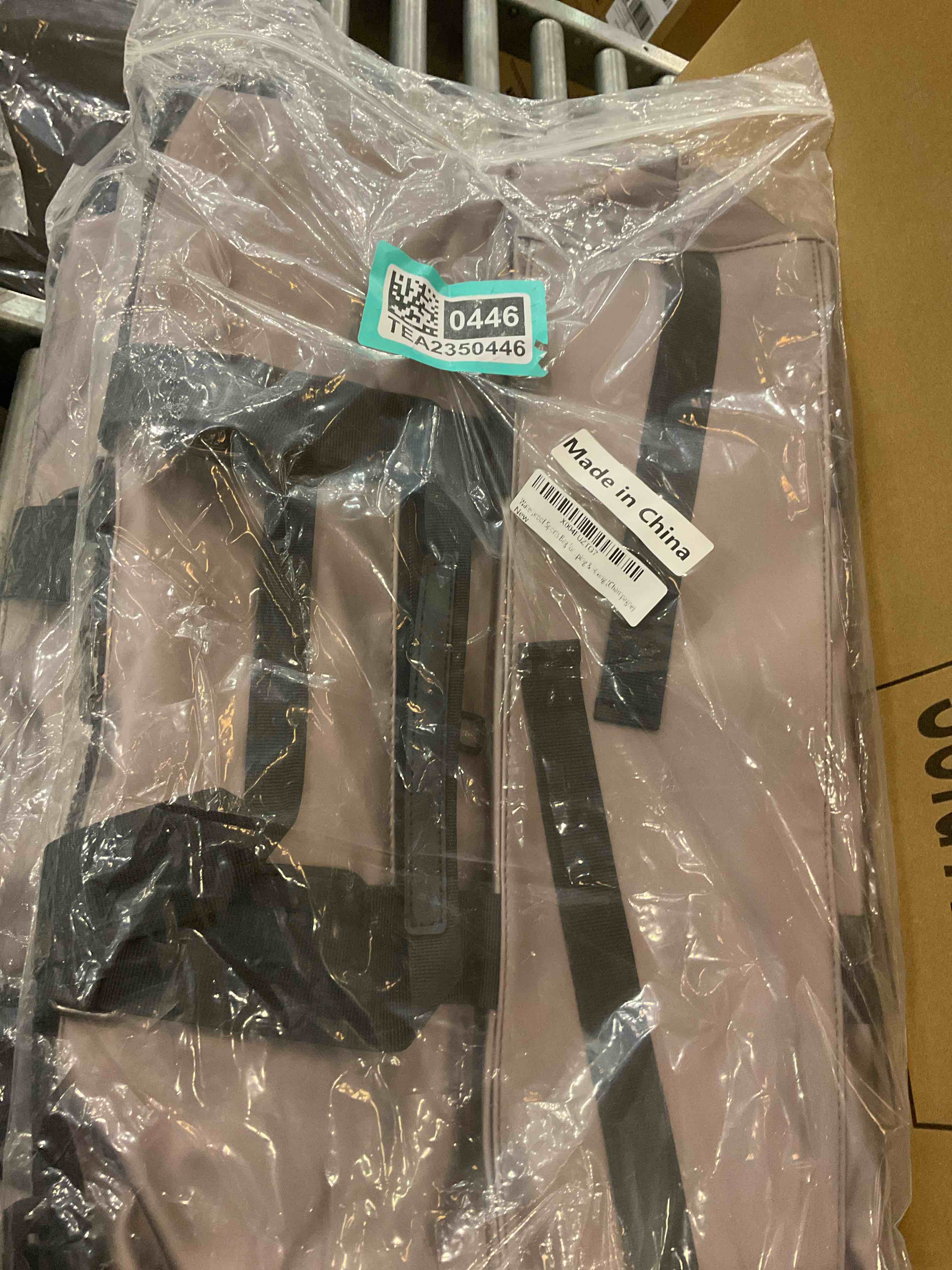 https://s3.amazonaws.com/lotting-images-prod/bidfta/TEA2350445_1750688809204.jpeg