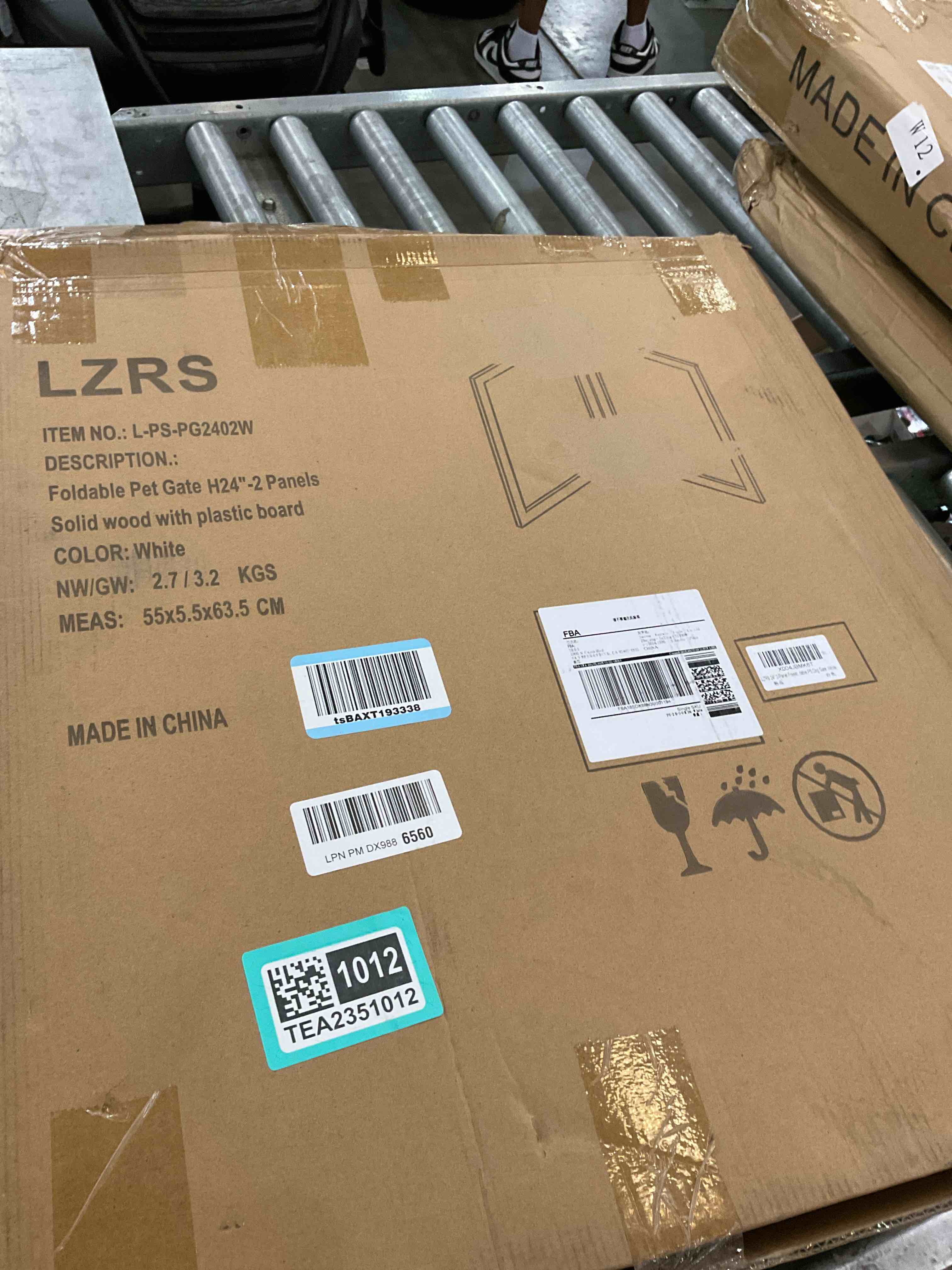 https://s3.amazonaws.com/lotting-images-prod/bidfta/TEA2351012_1750778547165.jpeg