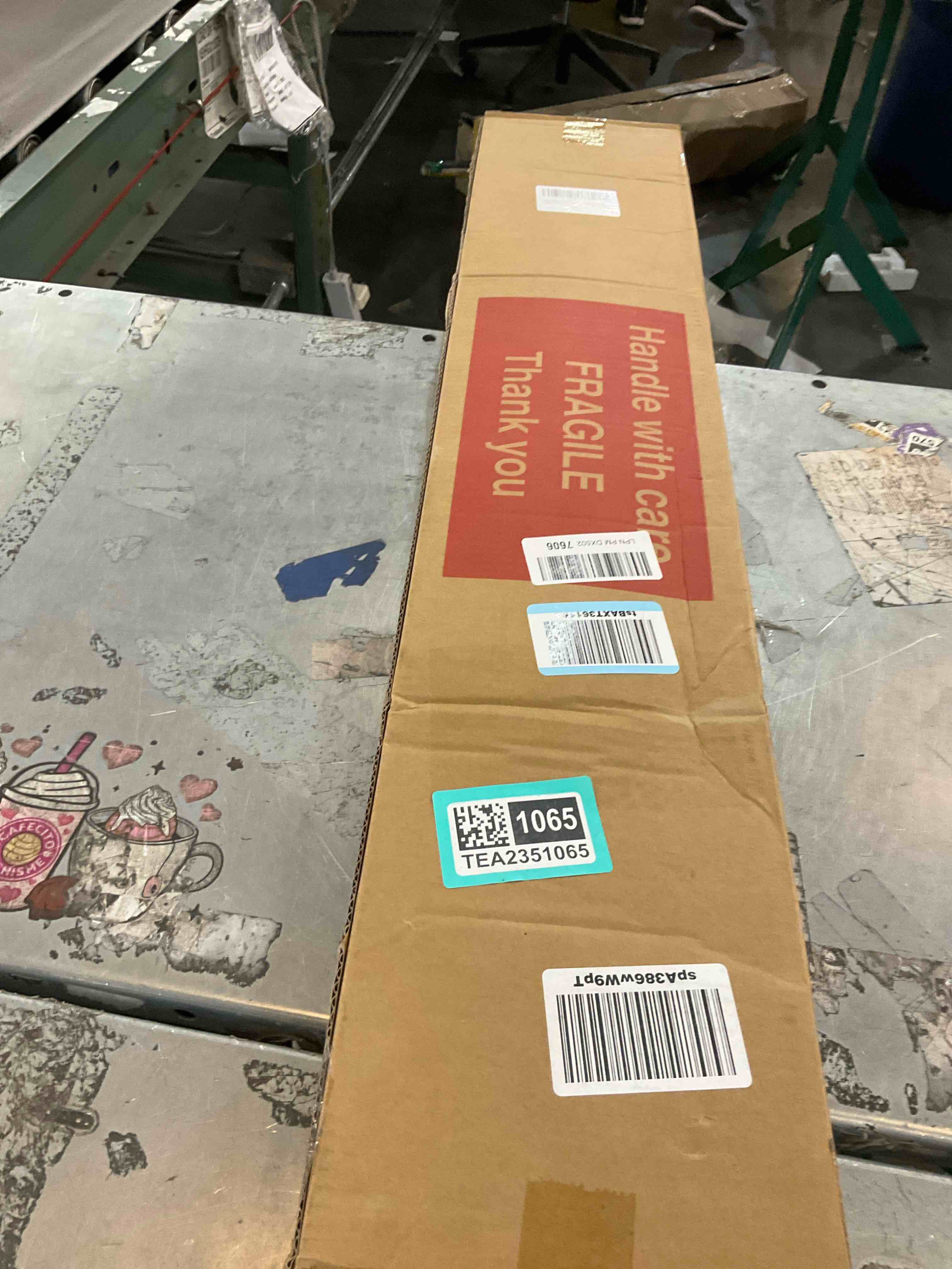https://s3.amazonaws.com/lotting-images-prod/bidfta/TEA2351065_1750784769644.jpeg