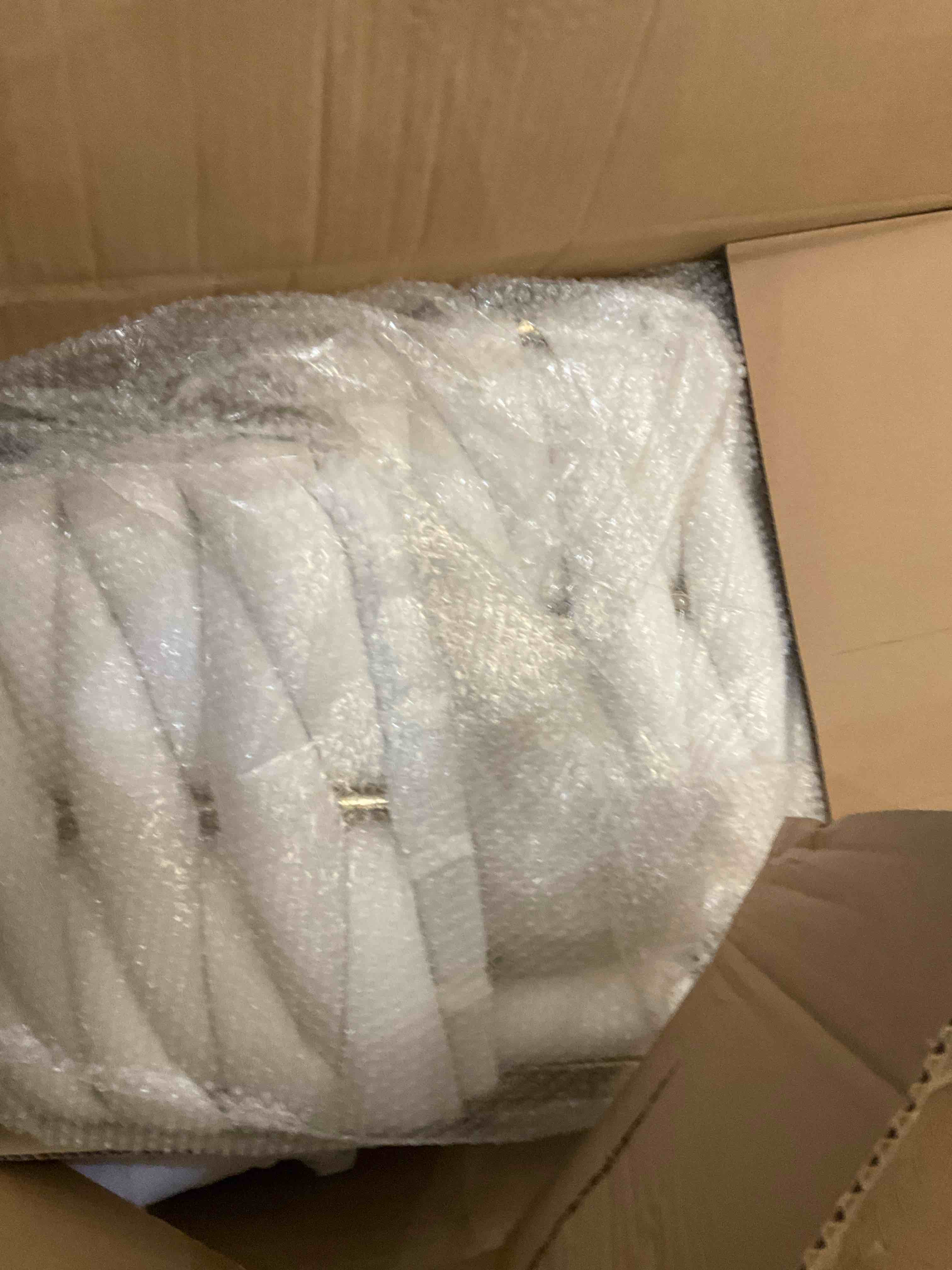 https://s3.amazonaws.com/lotting-images-prod/bidfta/TEA2351085_1750785799657.jpeg