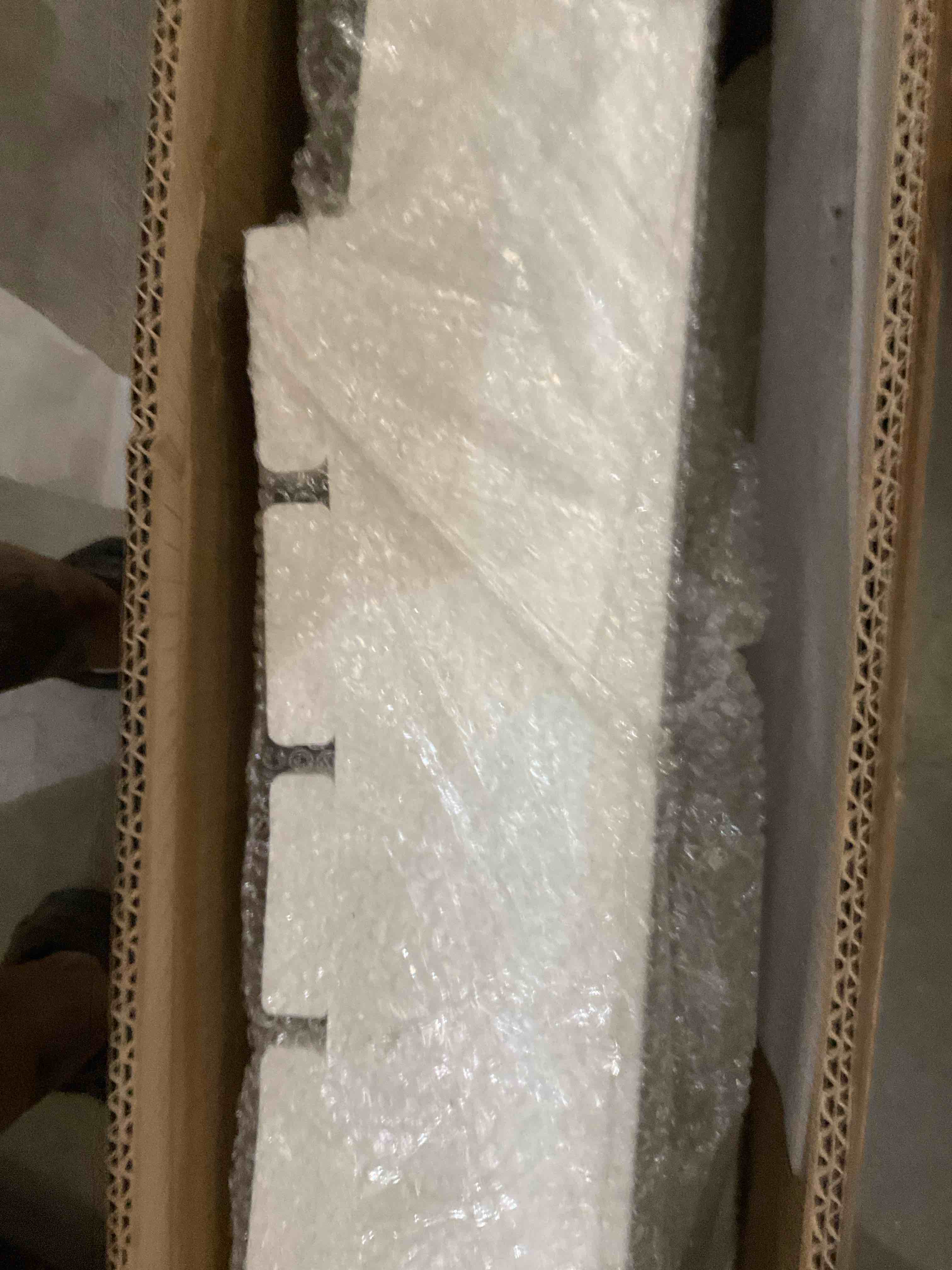 https://s3.amazonaws.com/lotting-images-prod/bidfta/TEA2351089_1750786550399.jpeg