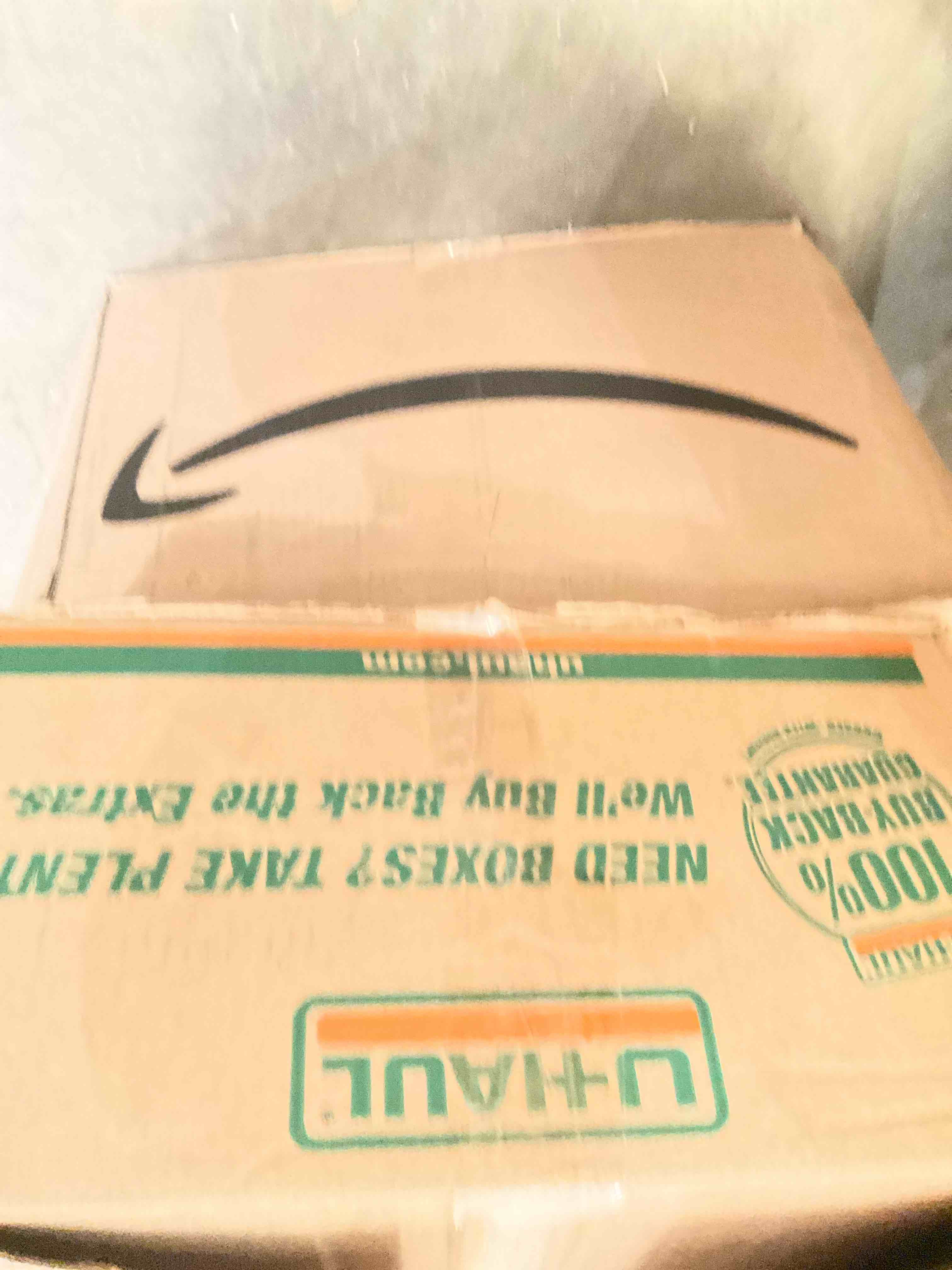 https://s3.amazonaws.com/lotting-images-prod/bidfta/TEA2351101_1750789712367.jpeg