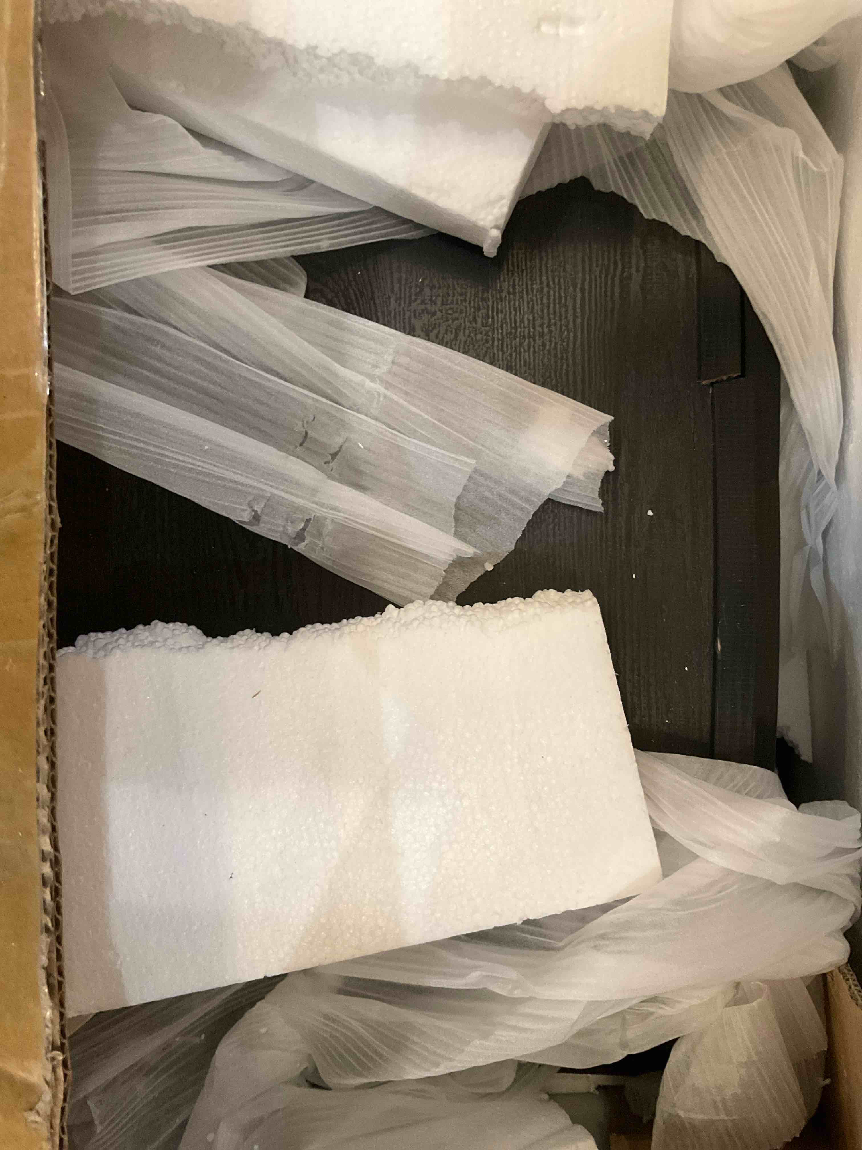 https://s3.amazonaws.com/lotting-images-prod/bidfta/TEA2351102_1750789875153.jpeg