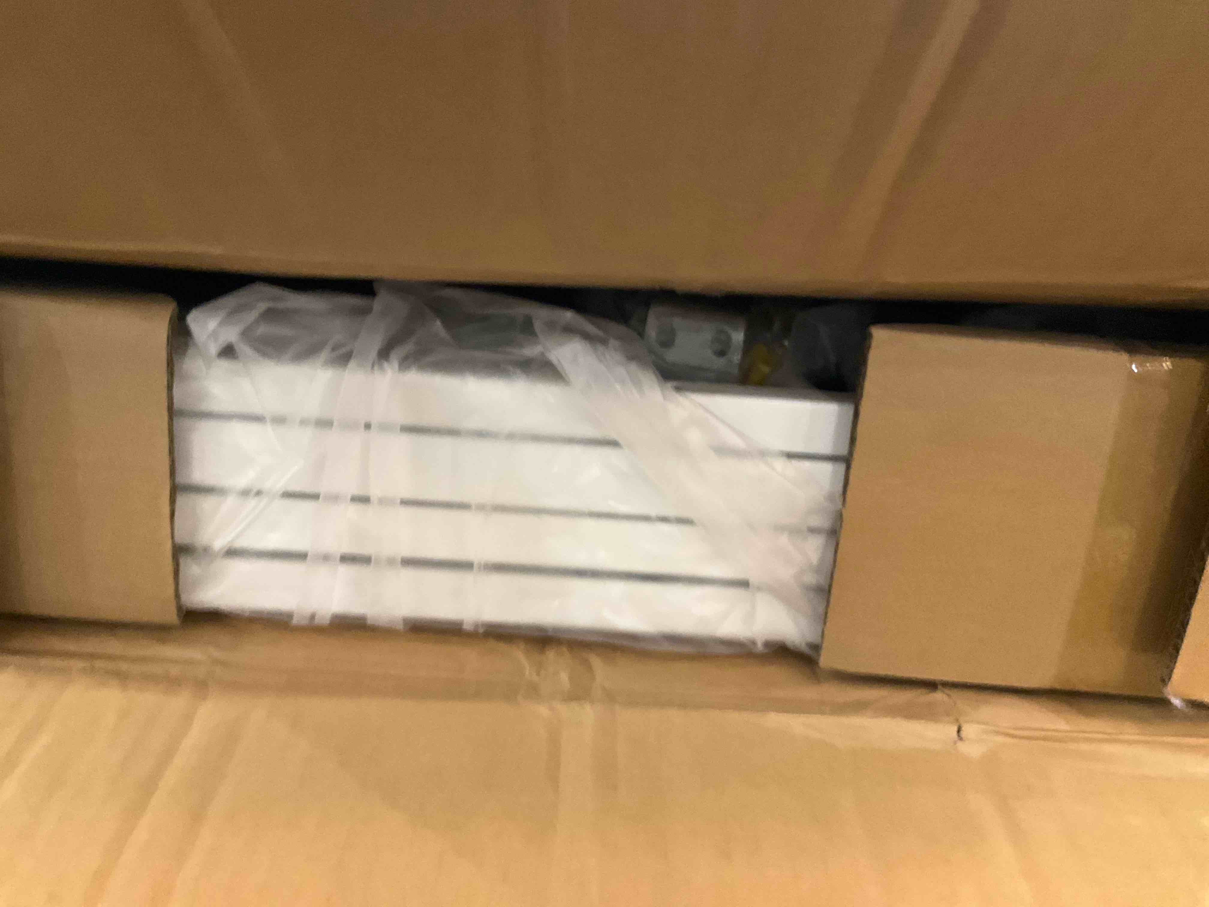 https://s3.amazonaws.com/lotting-images-prod/bidfta/TEA2351319_1750787531716.jpeg