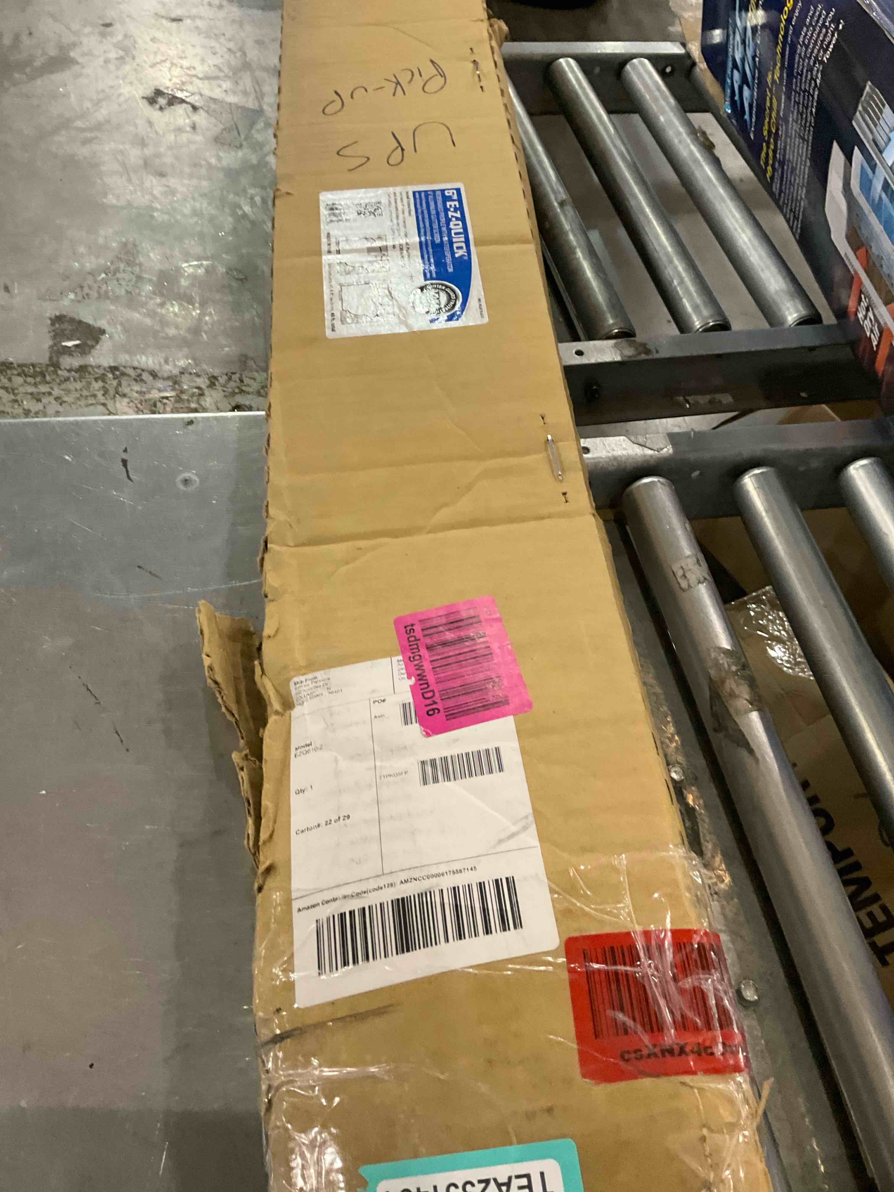 https://s3.amazonaws.com/lotting-images-prod/bidfta/TEA2351454_1750853314226.jpeg