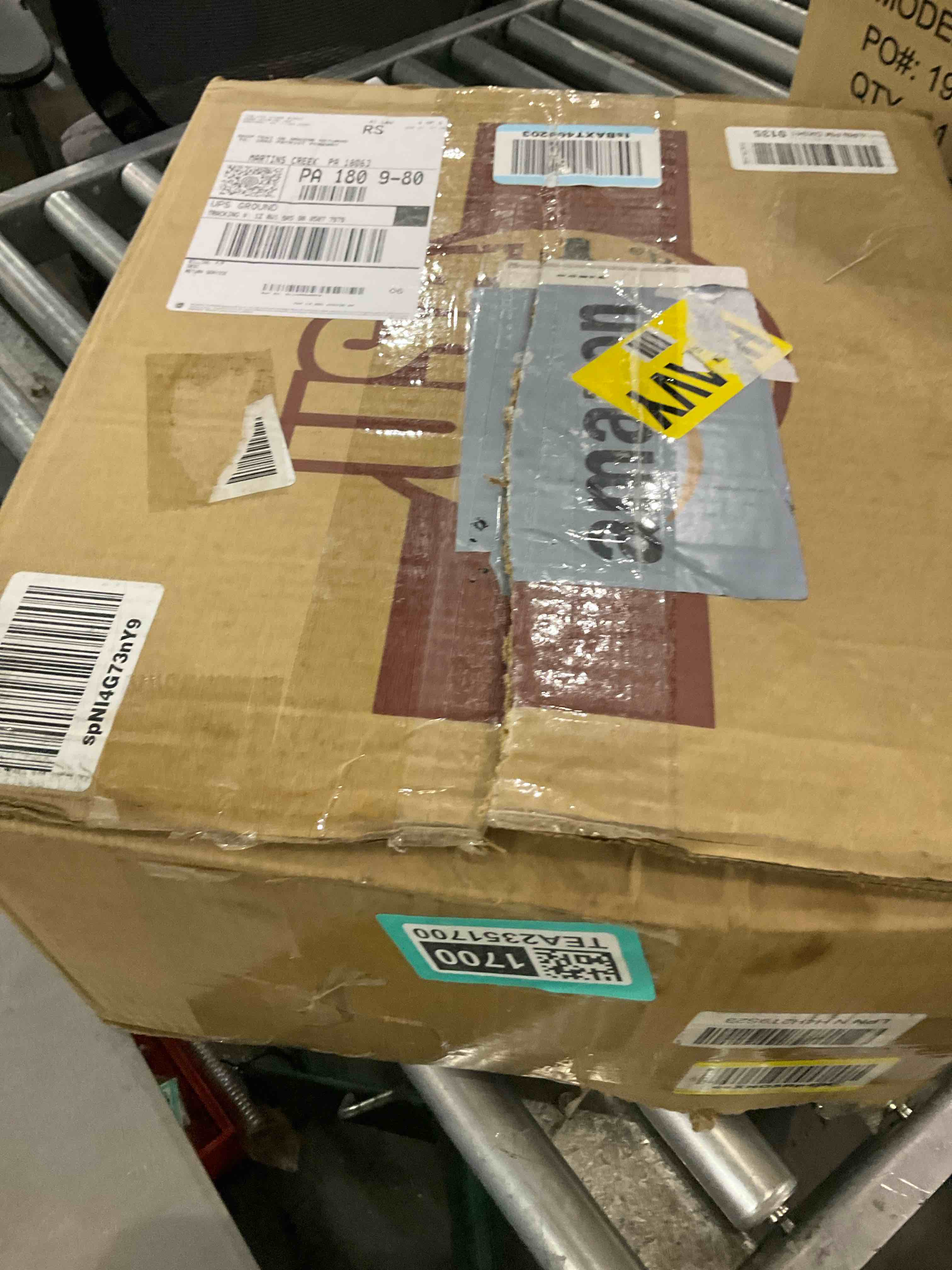 https://s3.amazonaws.com/lotting-images-prod/bidfta/TEA2351700_1750938053432.jpeg