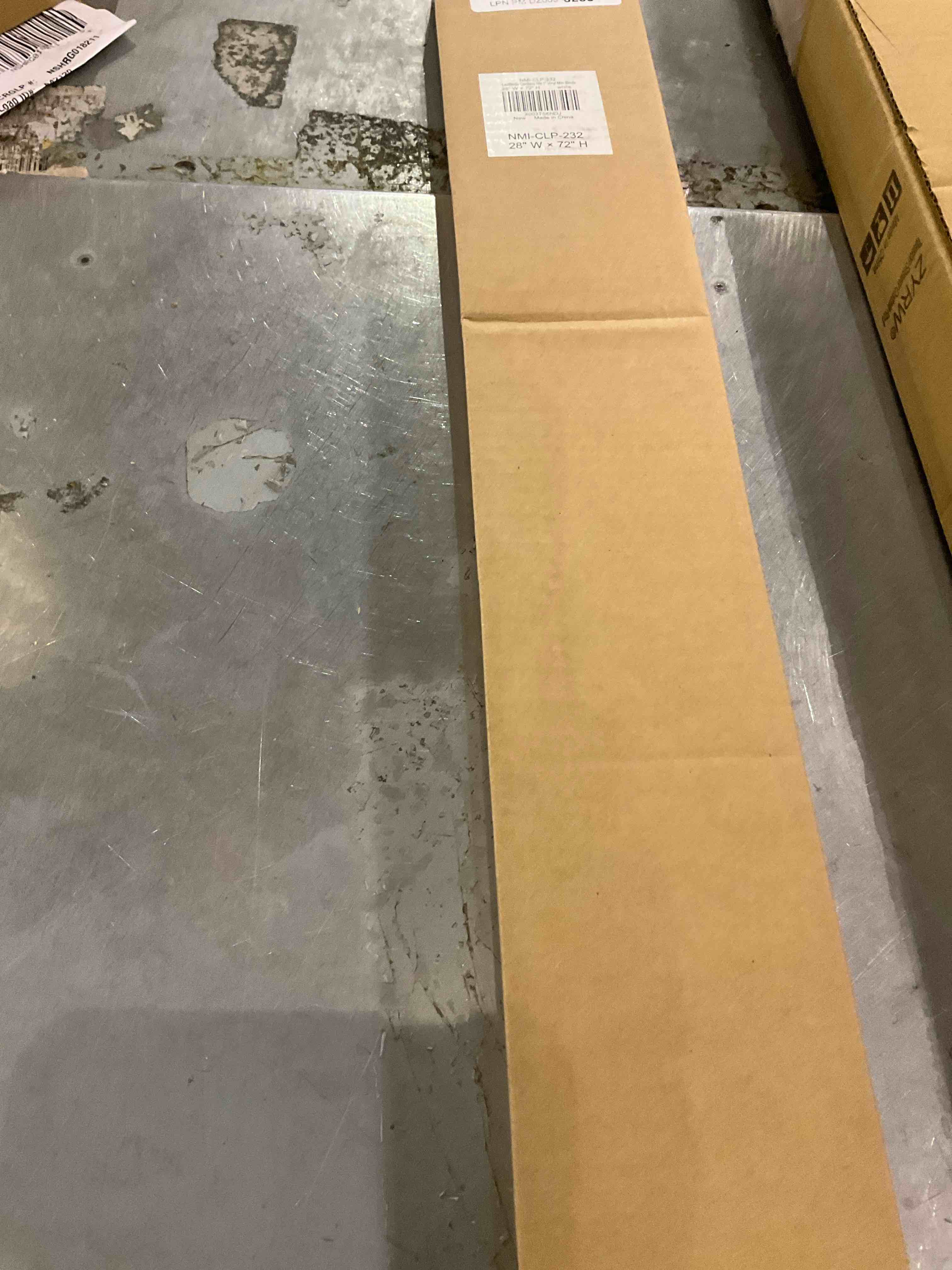 https://s3.amazonaws.com/lotting-images-prod/bidfta/TEA2351772_1750944044636.jpeg