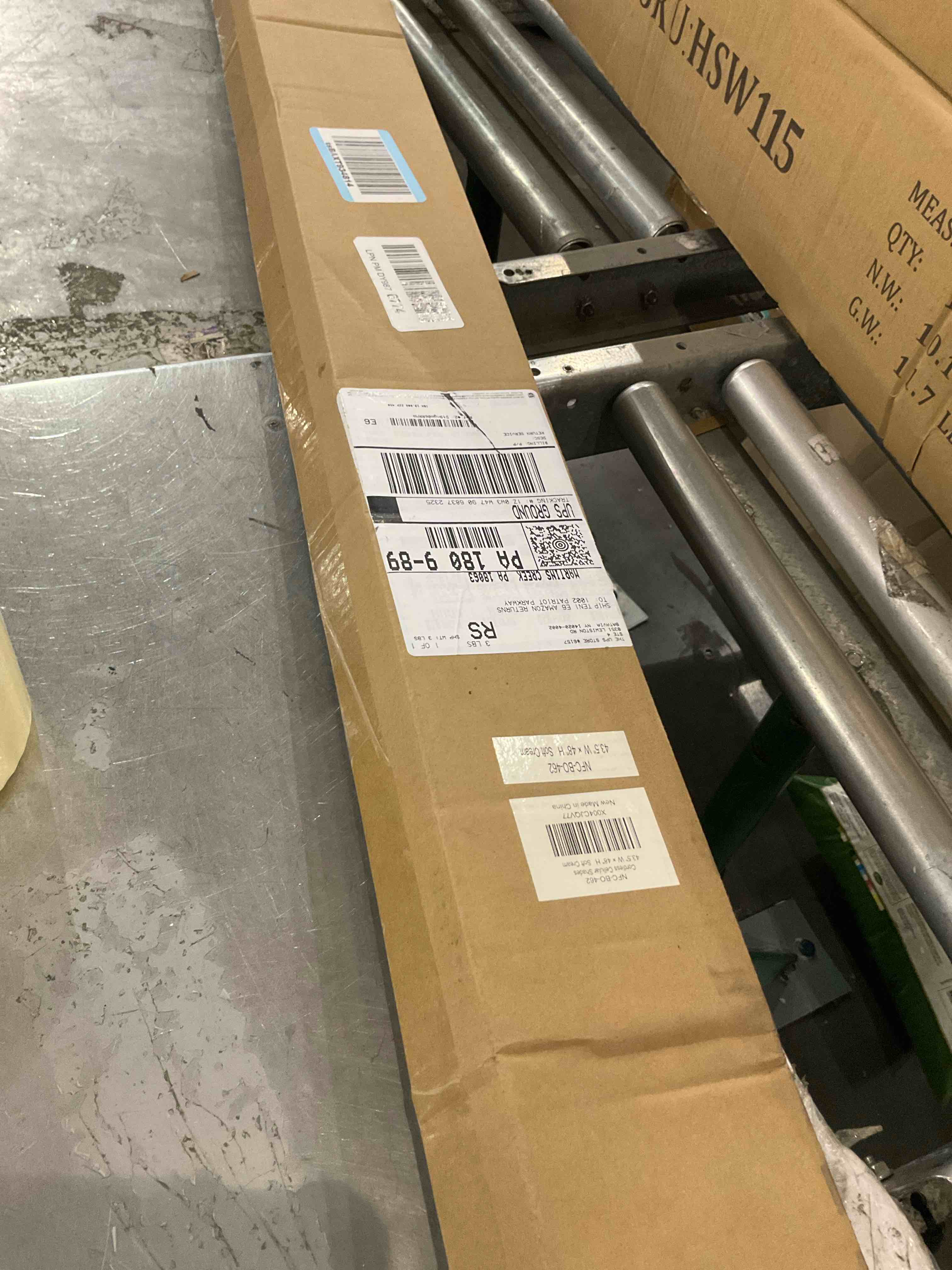 https://s3.amazonaws.com/lotting-images-prod/bidfta/TEA2351931_1750951342719.jpeg