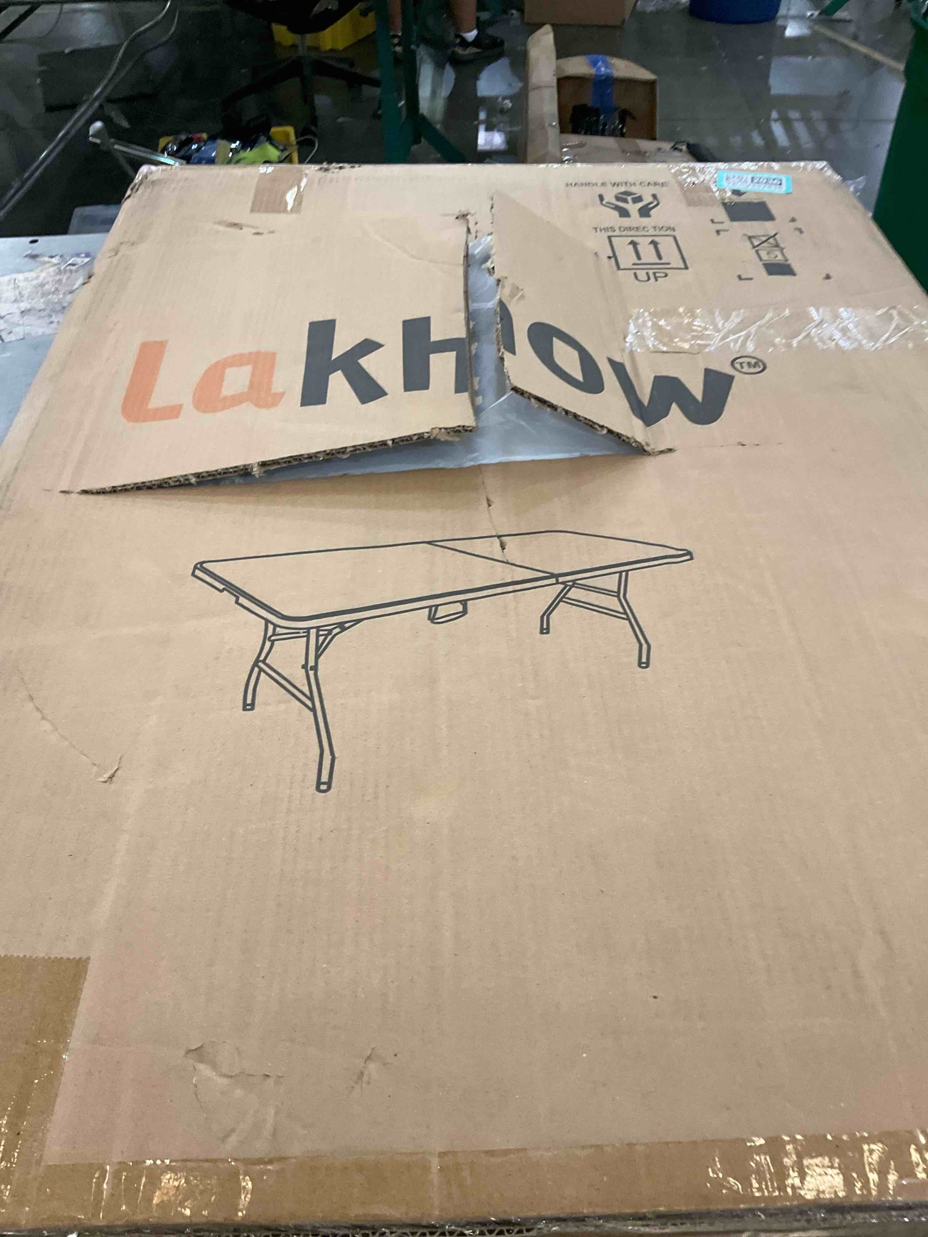https://s3.amazonaws.com/lotting-images-prod/bidfta/TEA2352036_1750956923658.jpeg