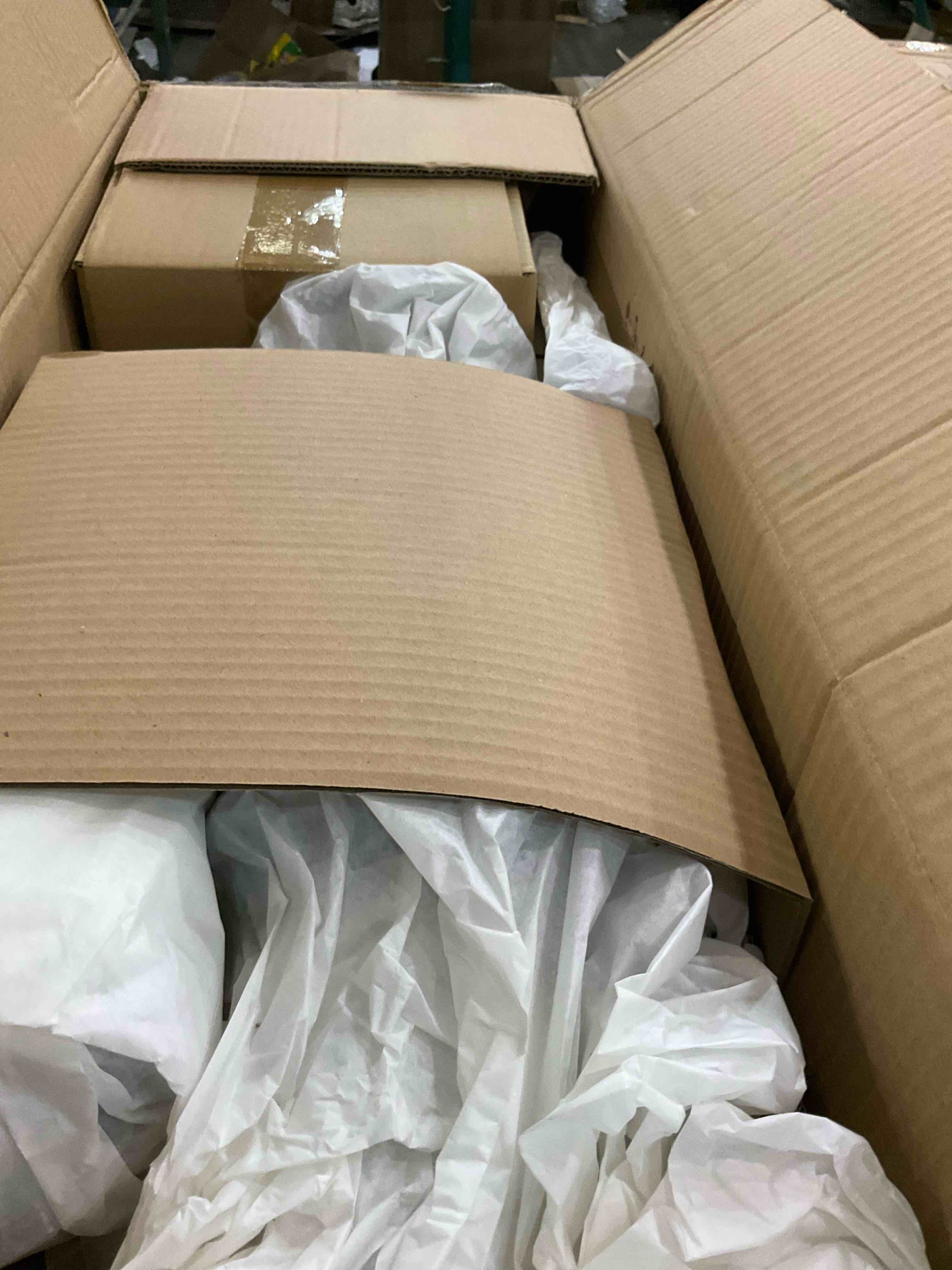 https://s3.amazonaws.com/lotting-images-prod/bidfta/TEA2352429_1751044907966.jpeg