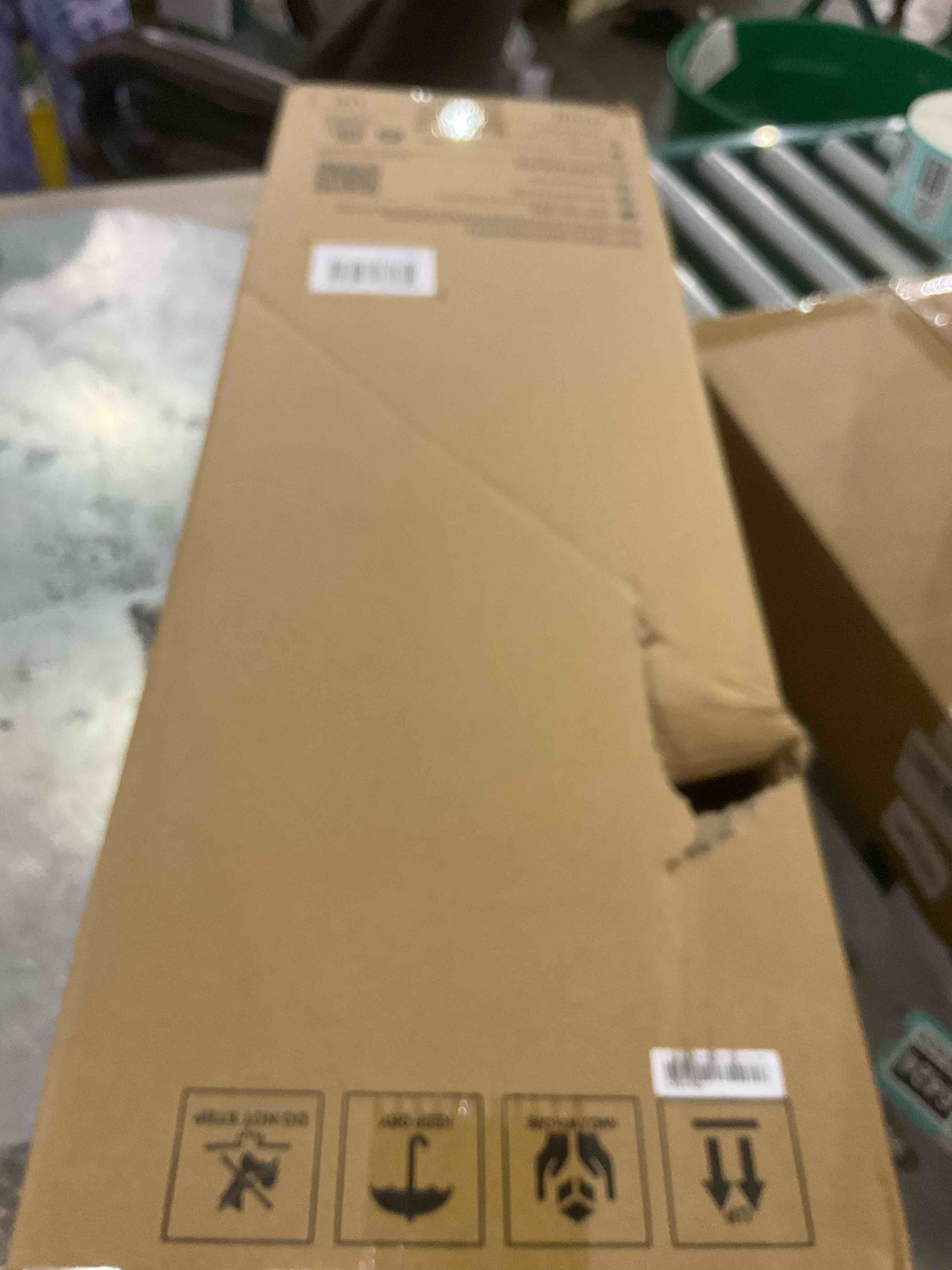 https://s3.amazonaws.com/lotting-images-prod/bidfta/TEA2353242_1750942544788.jpeg