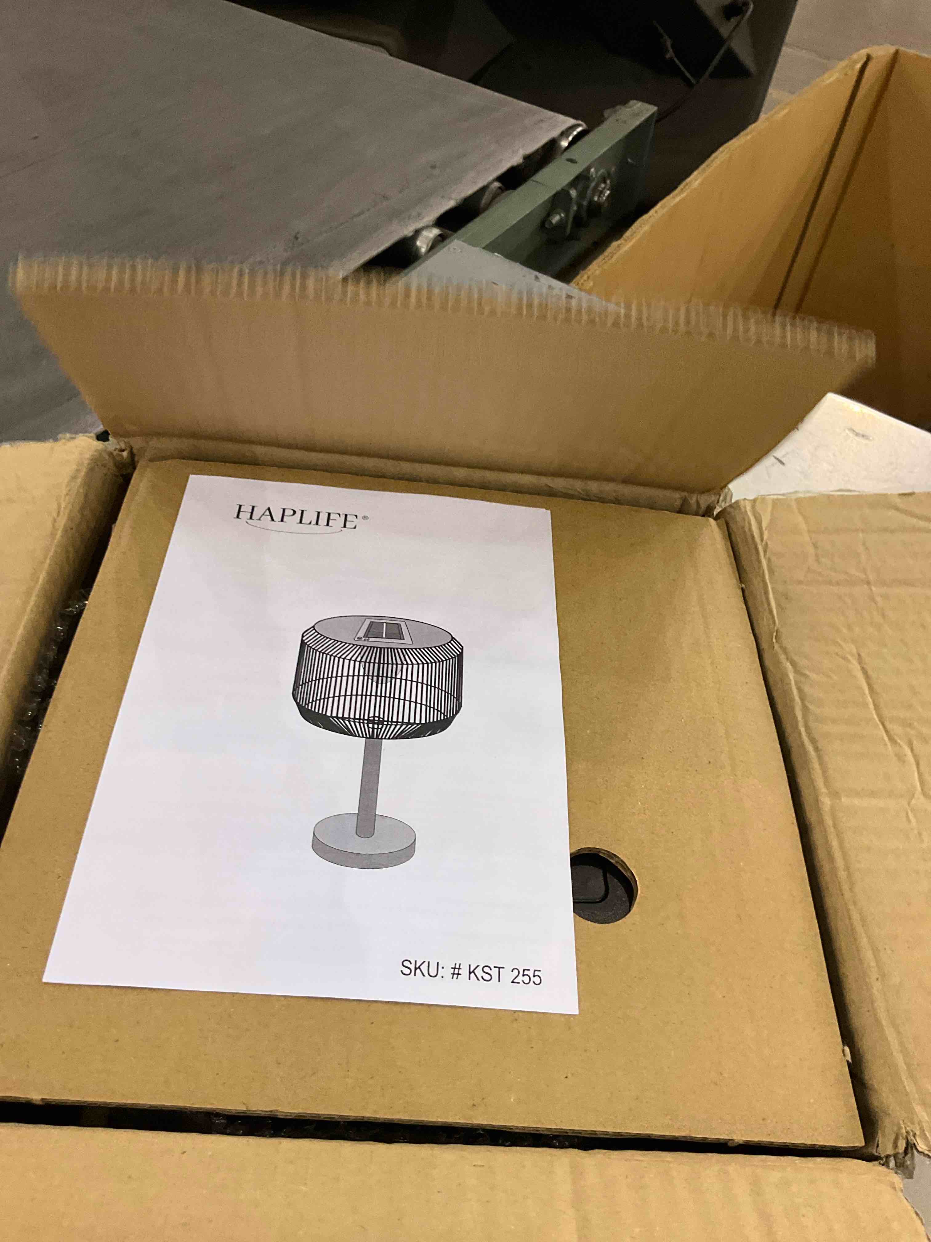https://s3.amazonaws.com/lotting-images-prod/bidfta/TEA2353277_1750946493868.jpeg