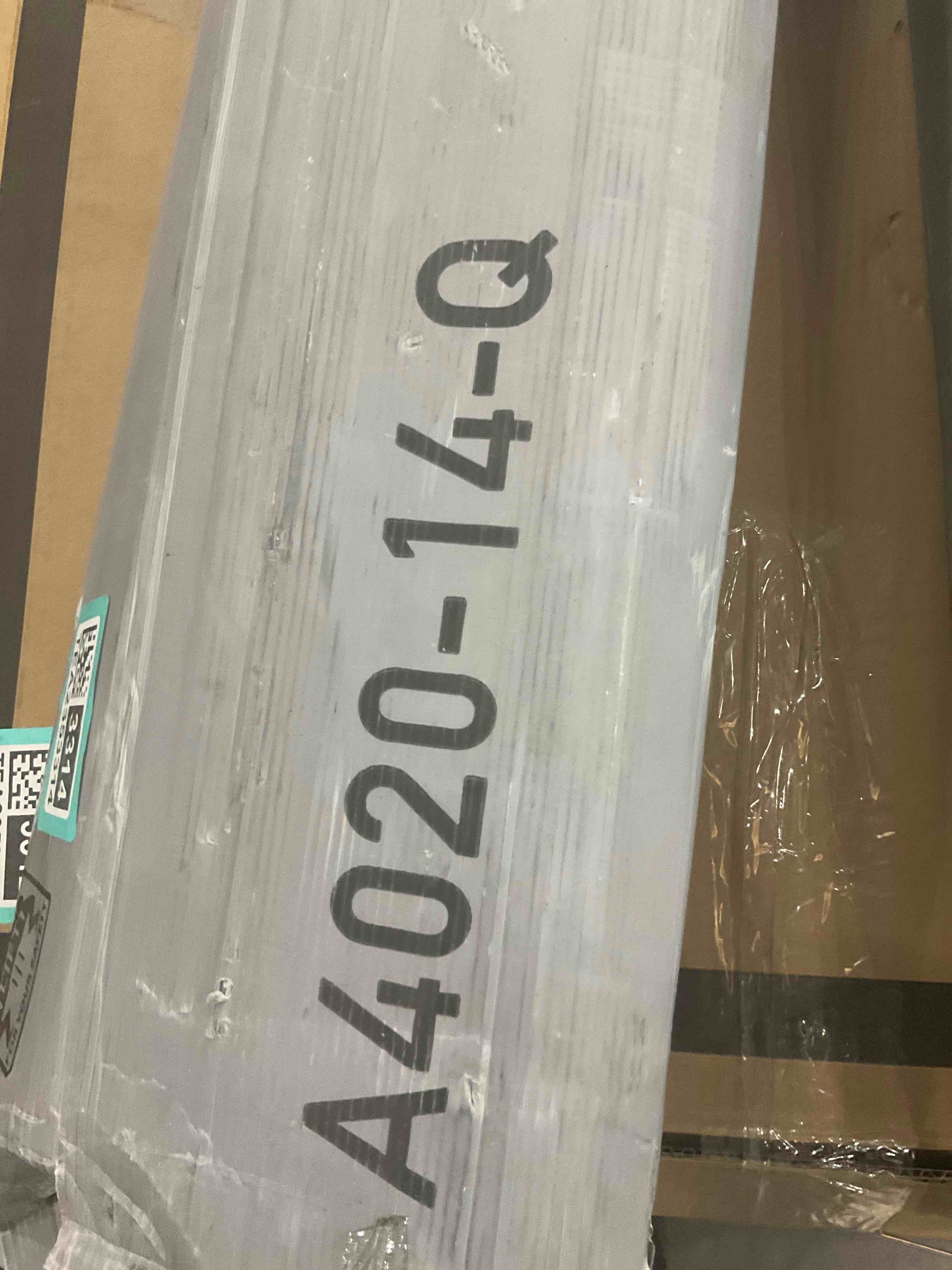 https://s3.amazonaws.com/lotting-images-prod/bidfta/TEA2353314_1750947013833.jpeg