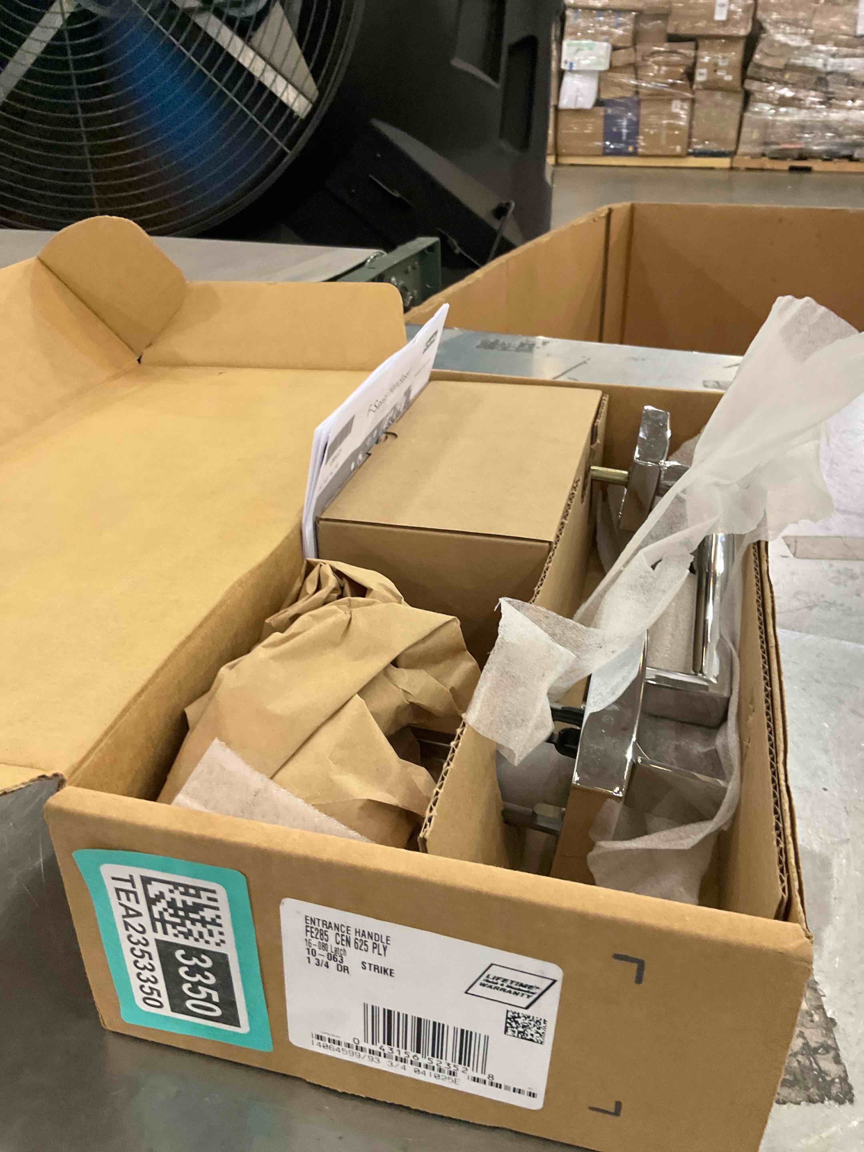 https://s3.amazonaws.com/lotting-images-prod/bidfta/TEA2353350_1750957085895.jpeg