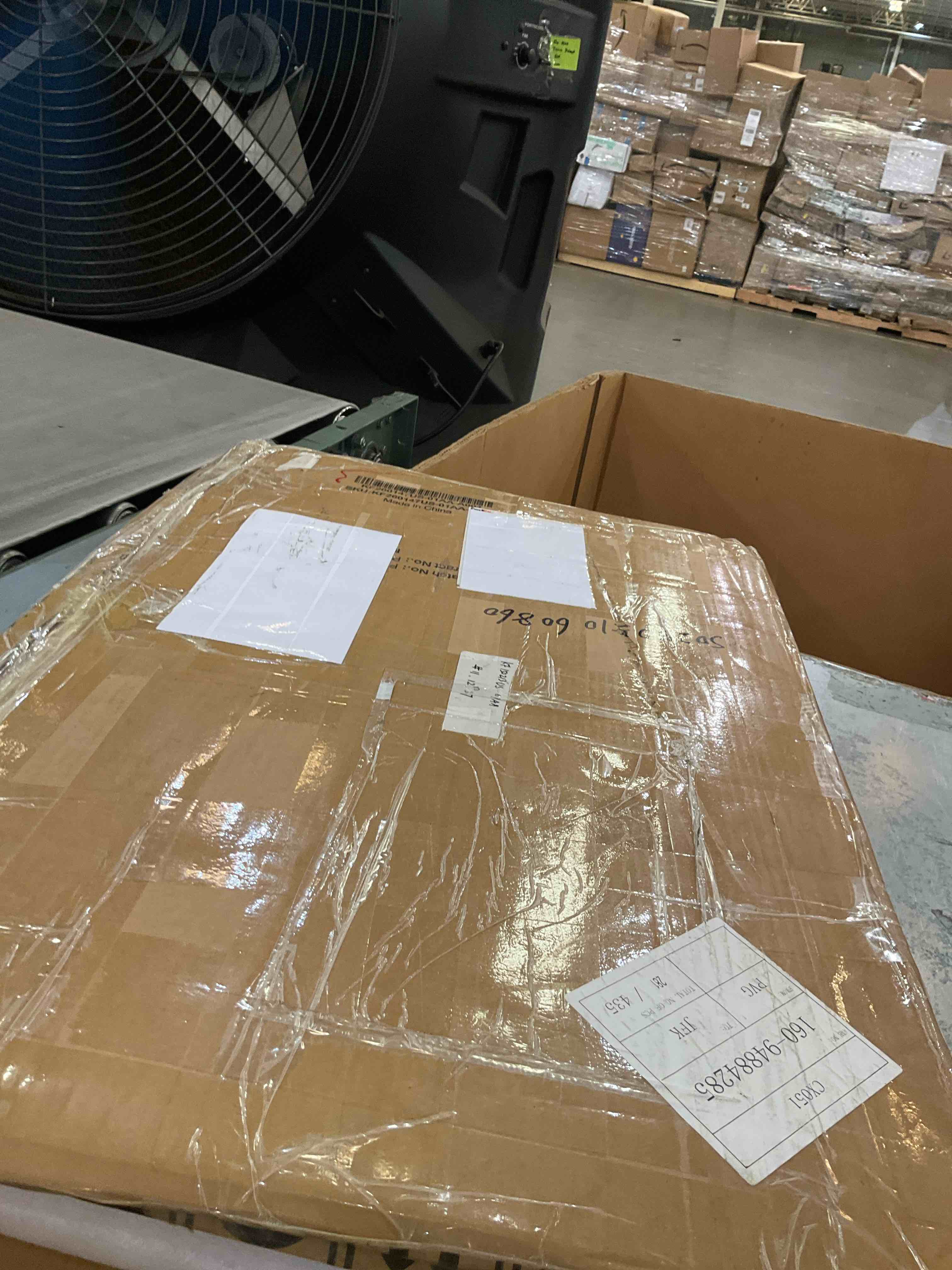 https://s3.amazonaws.com/lotting-images-prod/bidfta/TEA2353407_1750956877840.jpeg