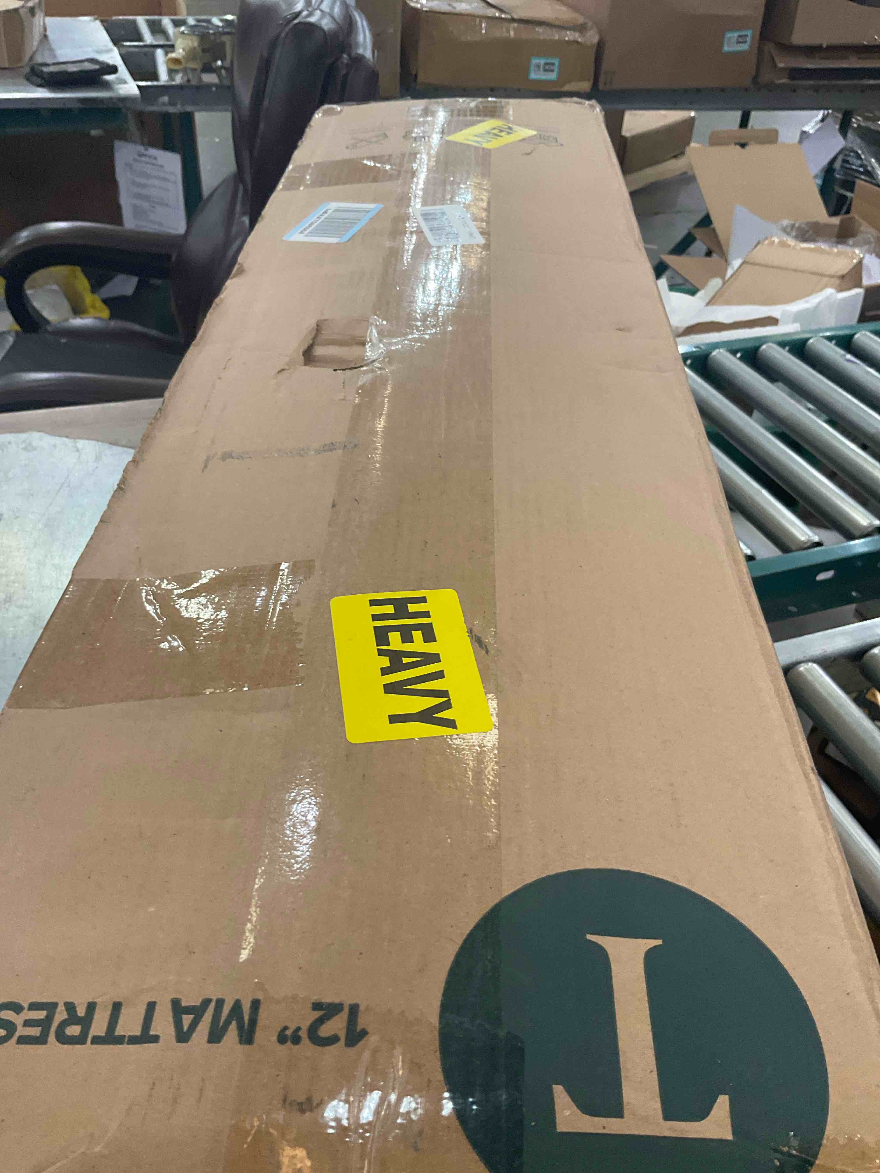 https://s3.amazonaws.com/lotting-images-prod/bidfta/TEA2353441_1750959464561.jpeg