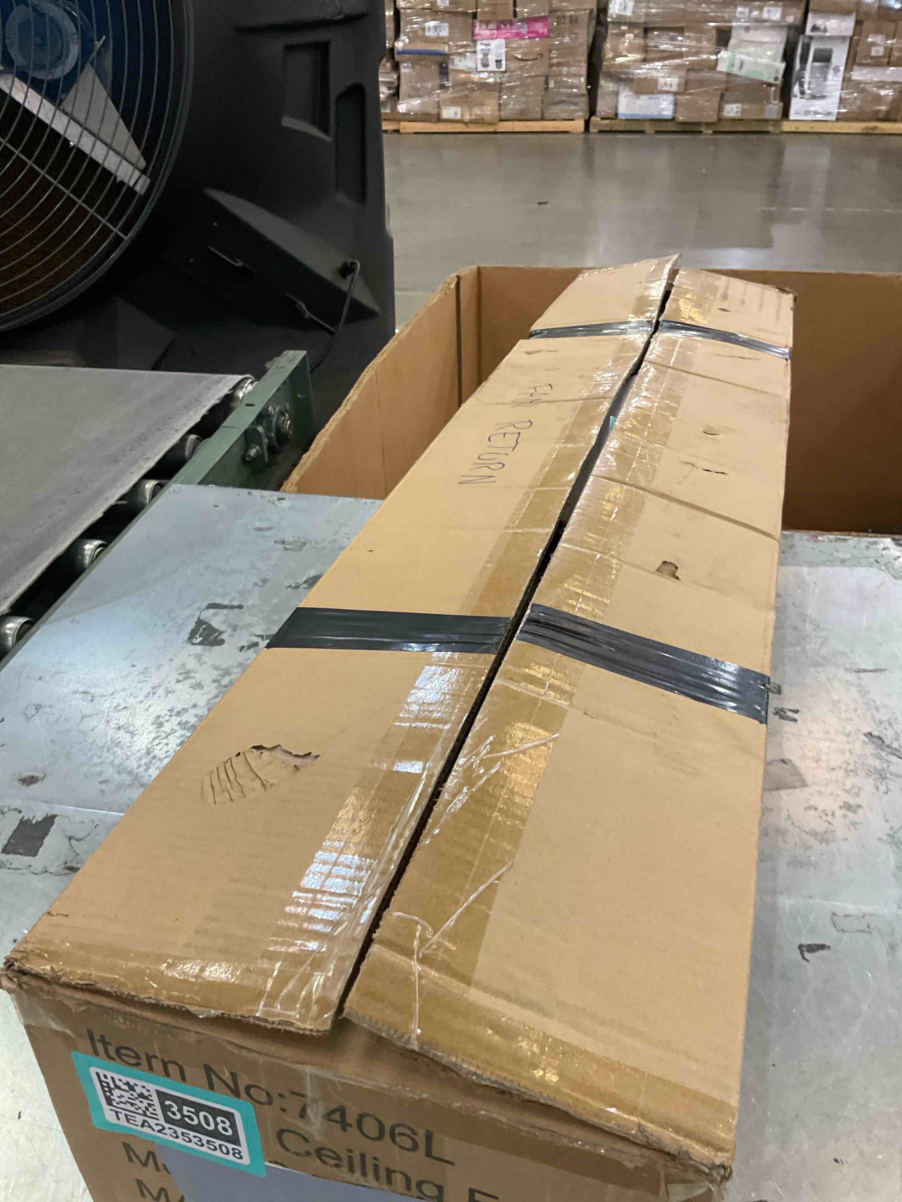 https://s3.amazonaws.com/lotting-images-prod/bidfta/TEA2353508_1750963983867.jpeg