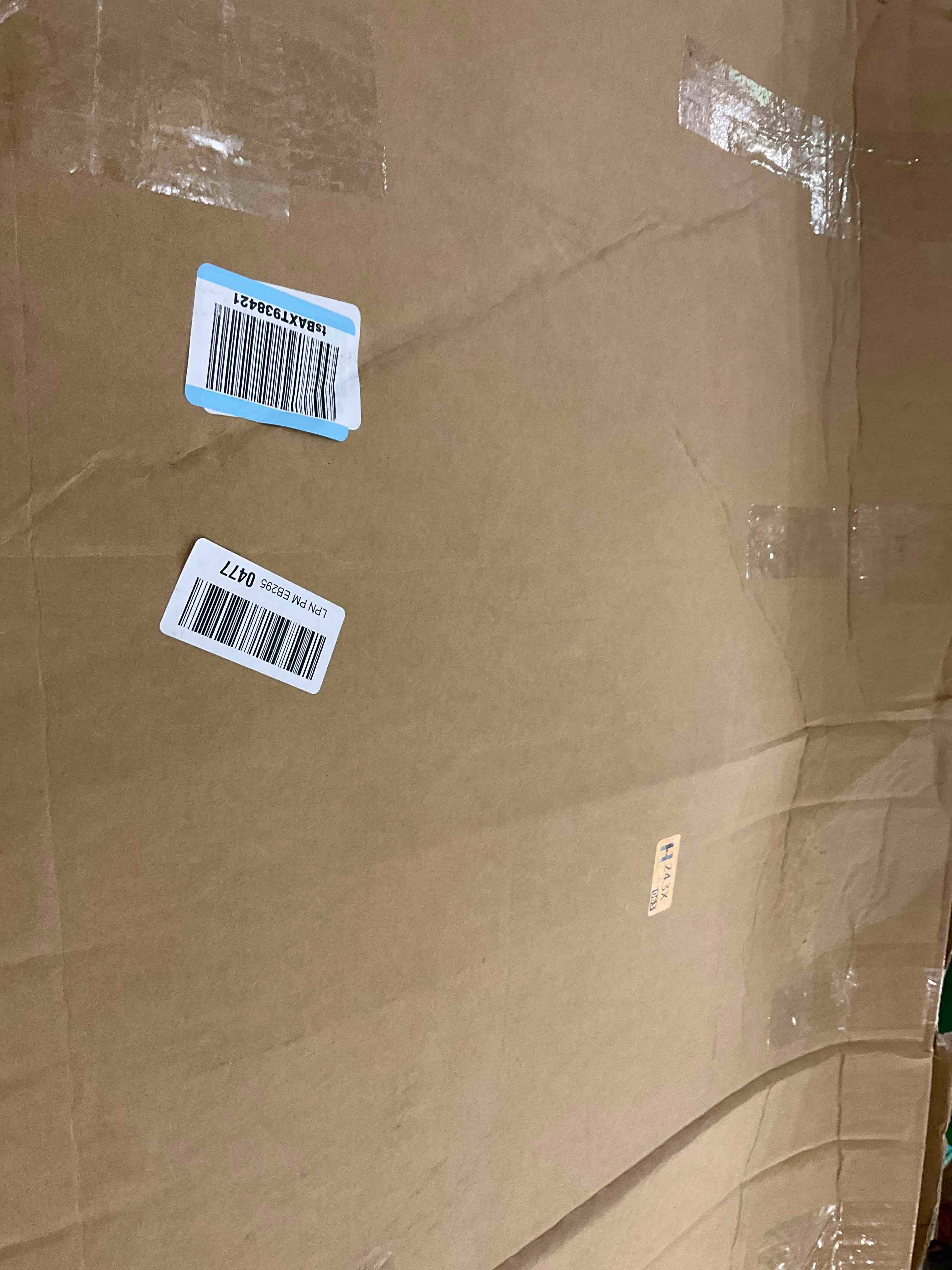 https://s3.amazonaws.com/lotting-images-prod/bidfta/TEA2353596_1751024584233.jpeg