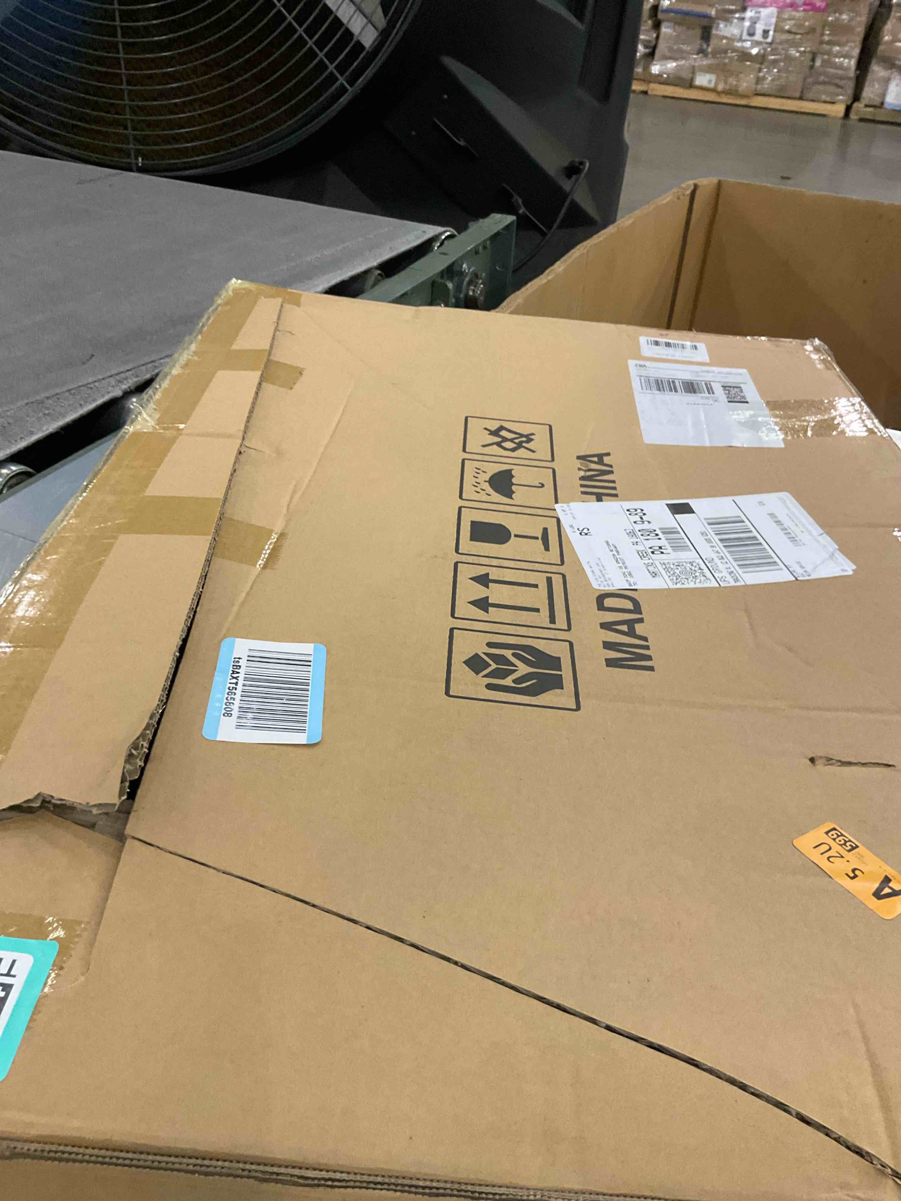 https://s3.amazonaws.com/lotting-images-prod/bidfta/TEA2353629_1751025446087.jpeg