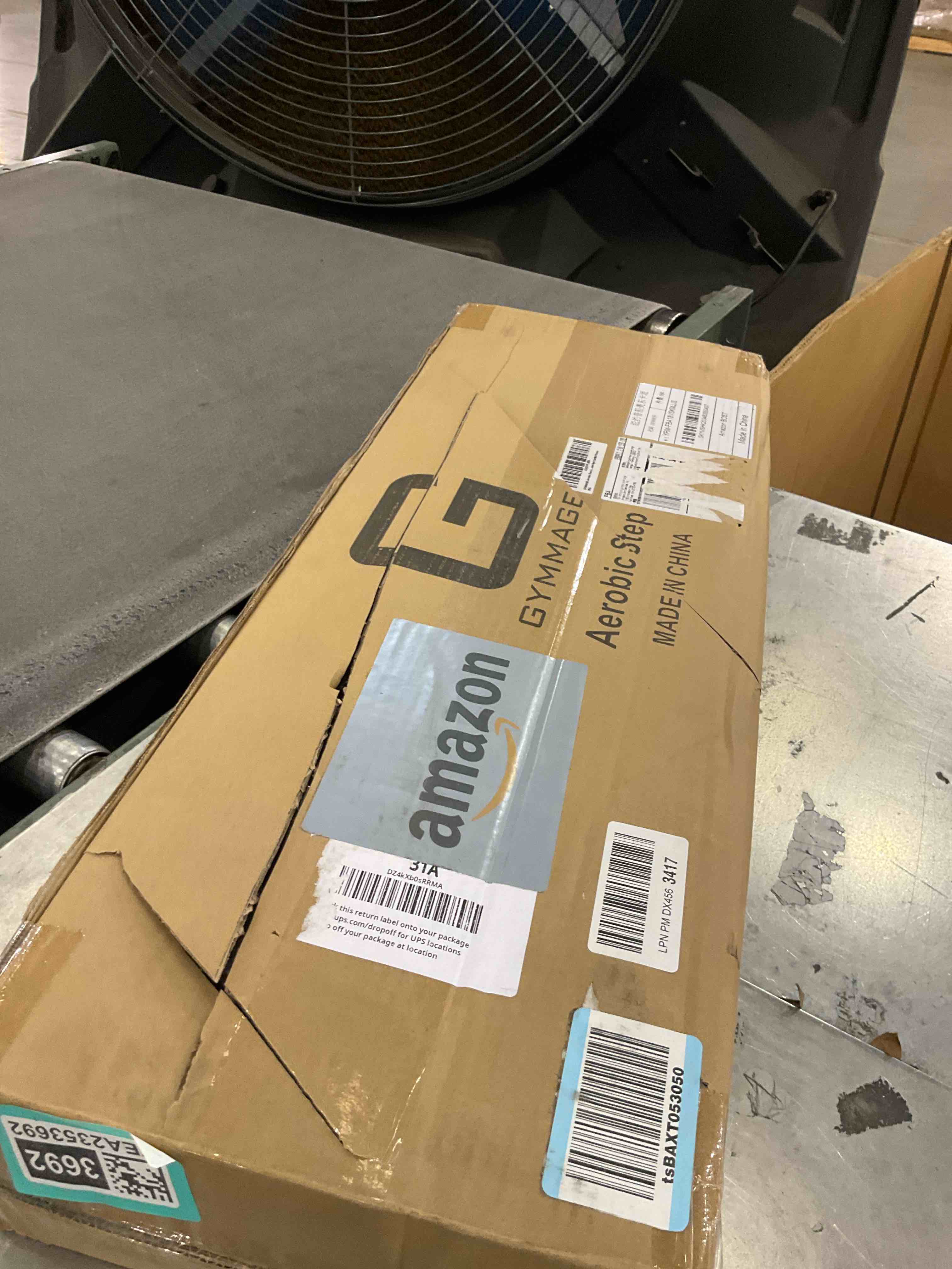 https://s3.amazonaws.com/lotting-images-prod/bidfta/TEA2353692_1751030293176.jpeg