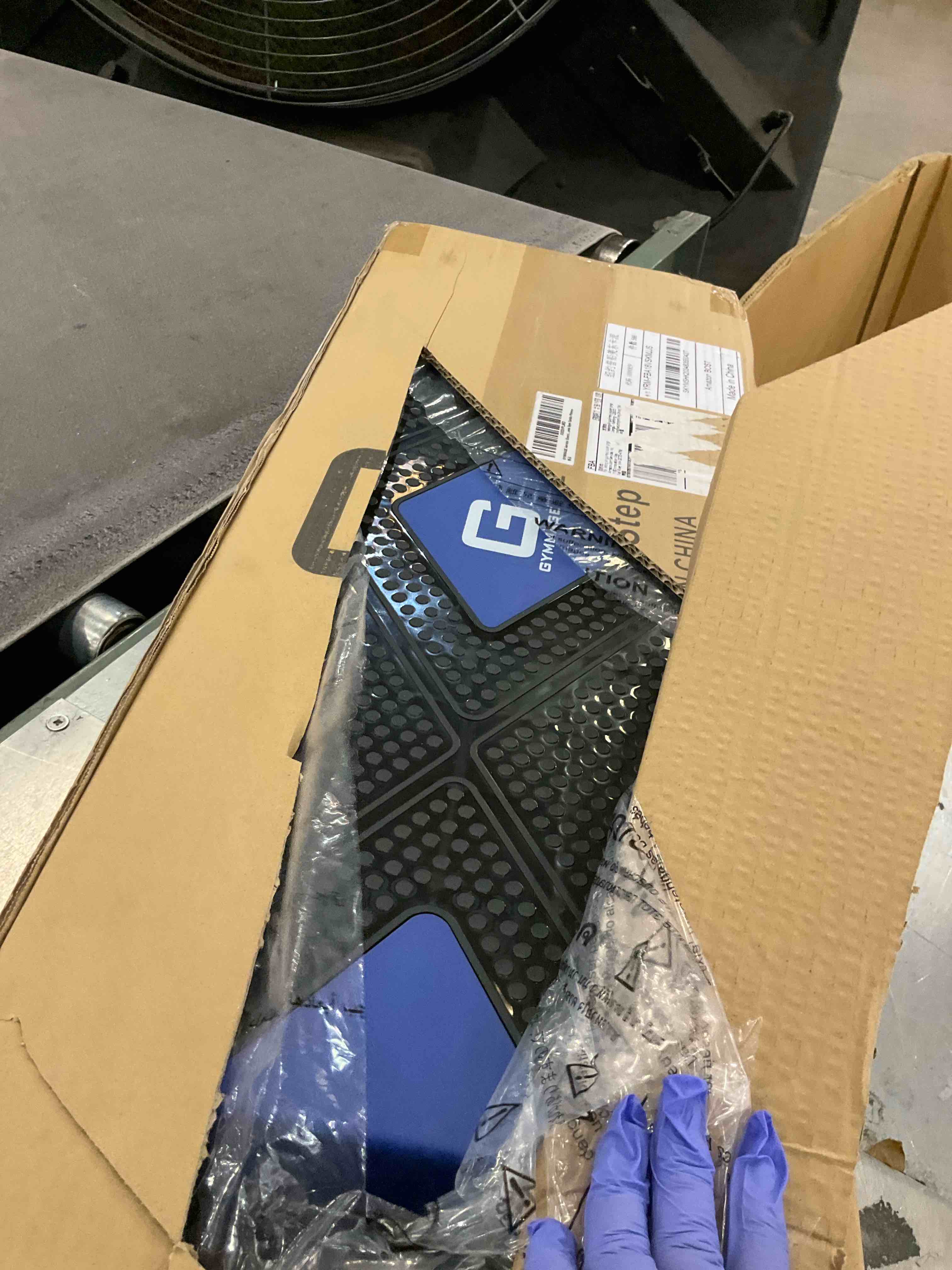 https://s3.amazonaws.com/lotting-images-prod/bidfta/TEA2353692_1751030300627.jpeg