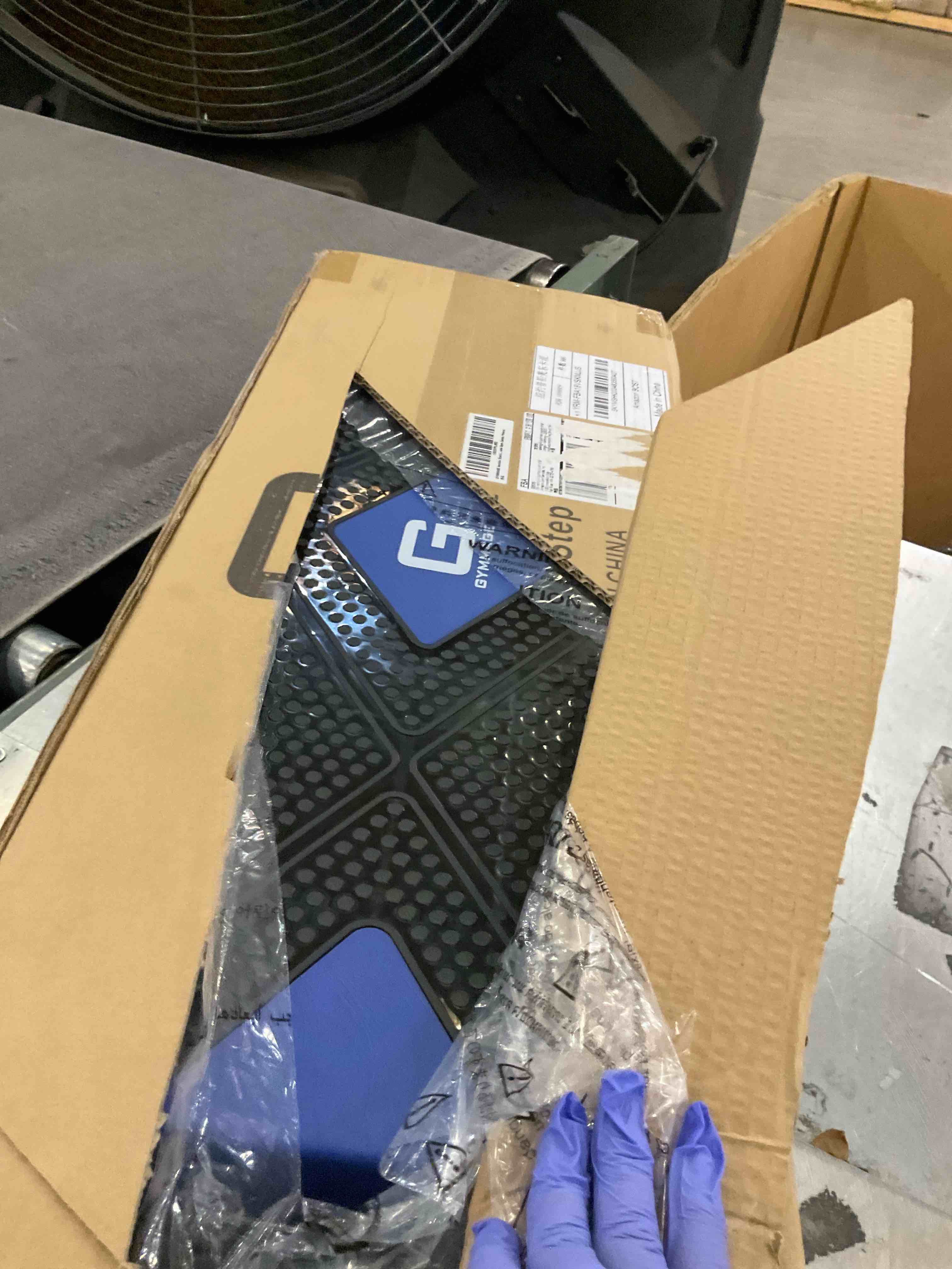 https://s3.amazonaws.com/lotting-images-prod/bidfta/TEA2353692_1751030301733.jpeg