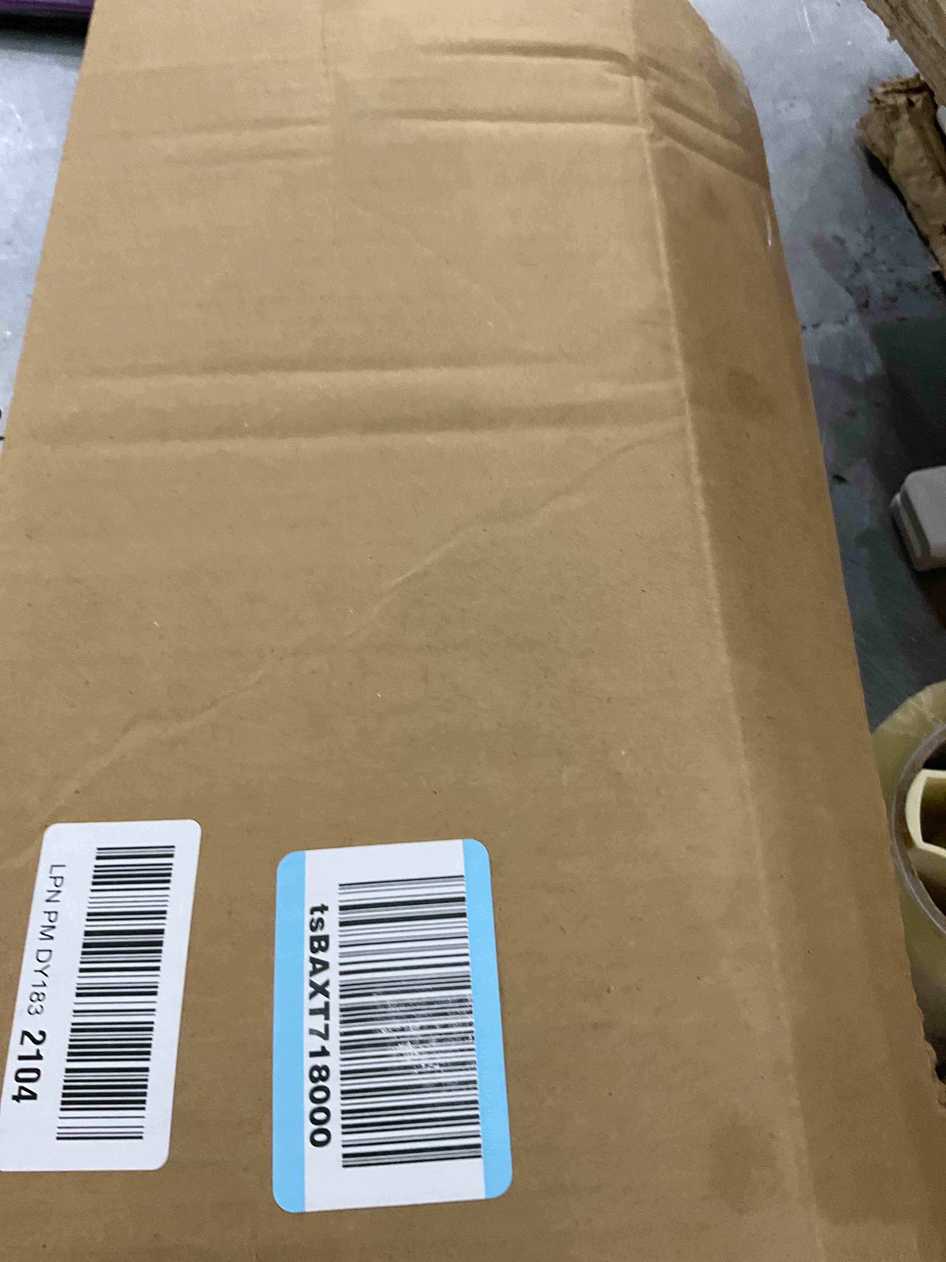https://s3.amazonaws.com/lotting-images-prod/bidfta/TEA2353800_1751027410689.jpeg