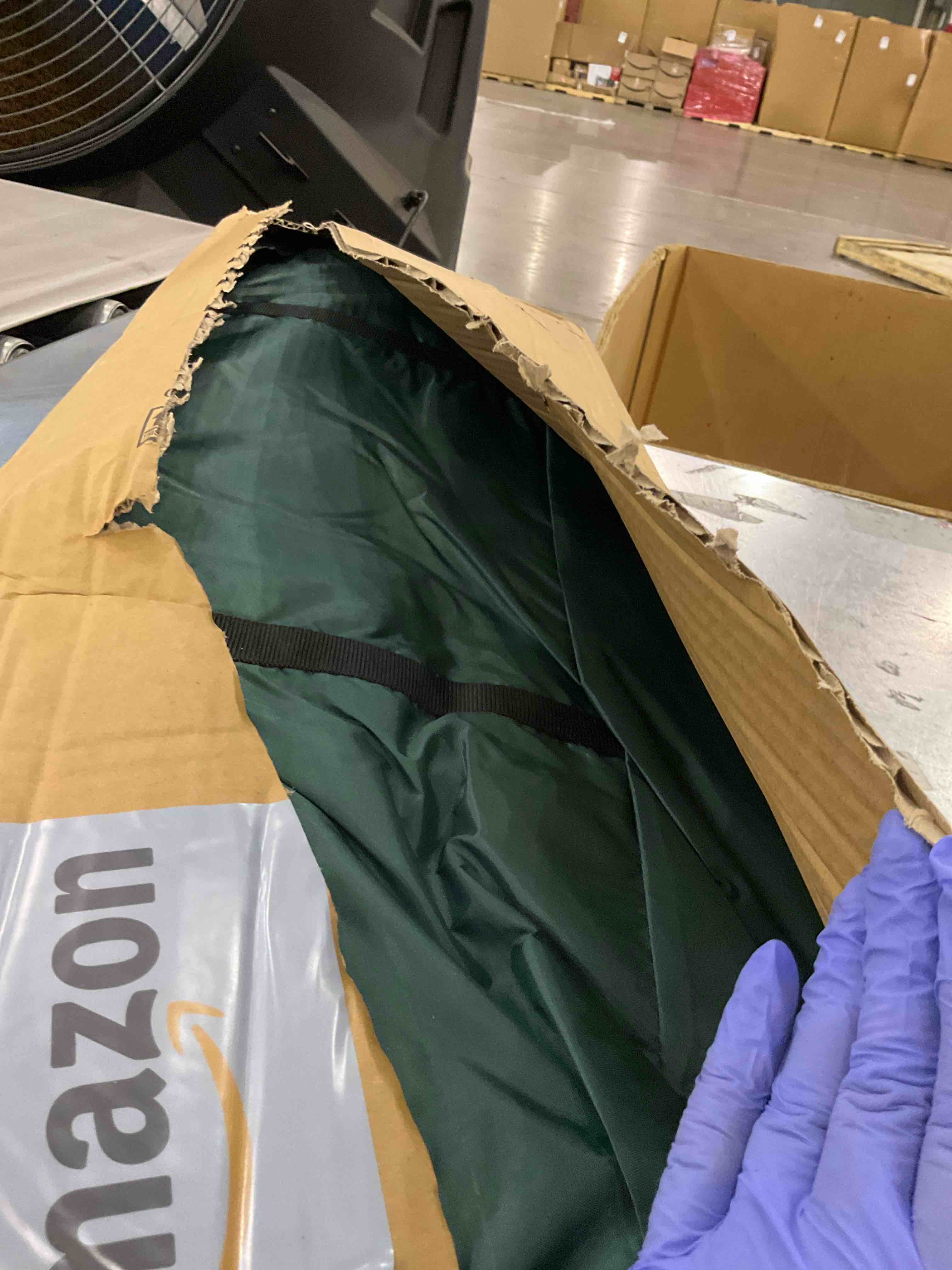 https://s3.amazonaws.com/lotting-images-prod/bidfta/TEA2354313_1751285121703.jpeg