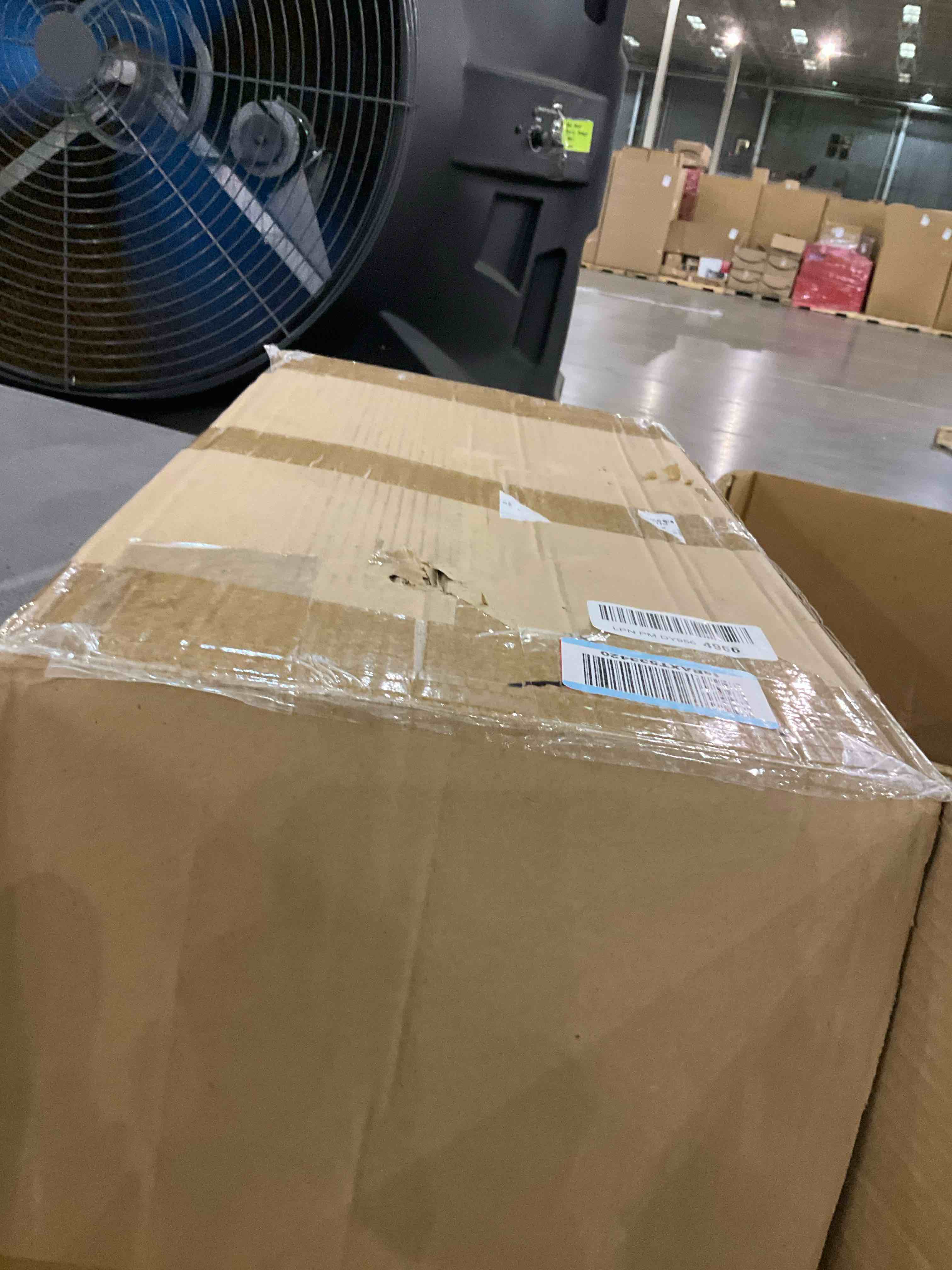 https://s3.amazonaws.com/lotting-images-prod/bidfta/TEA2354327_1751283694121.jpeg