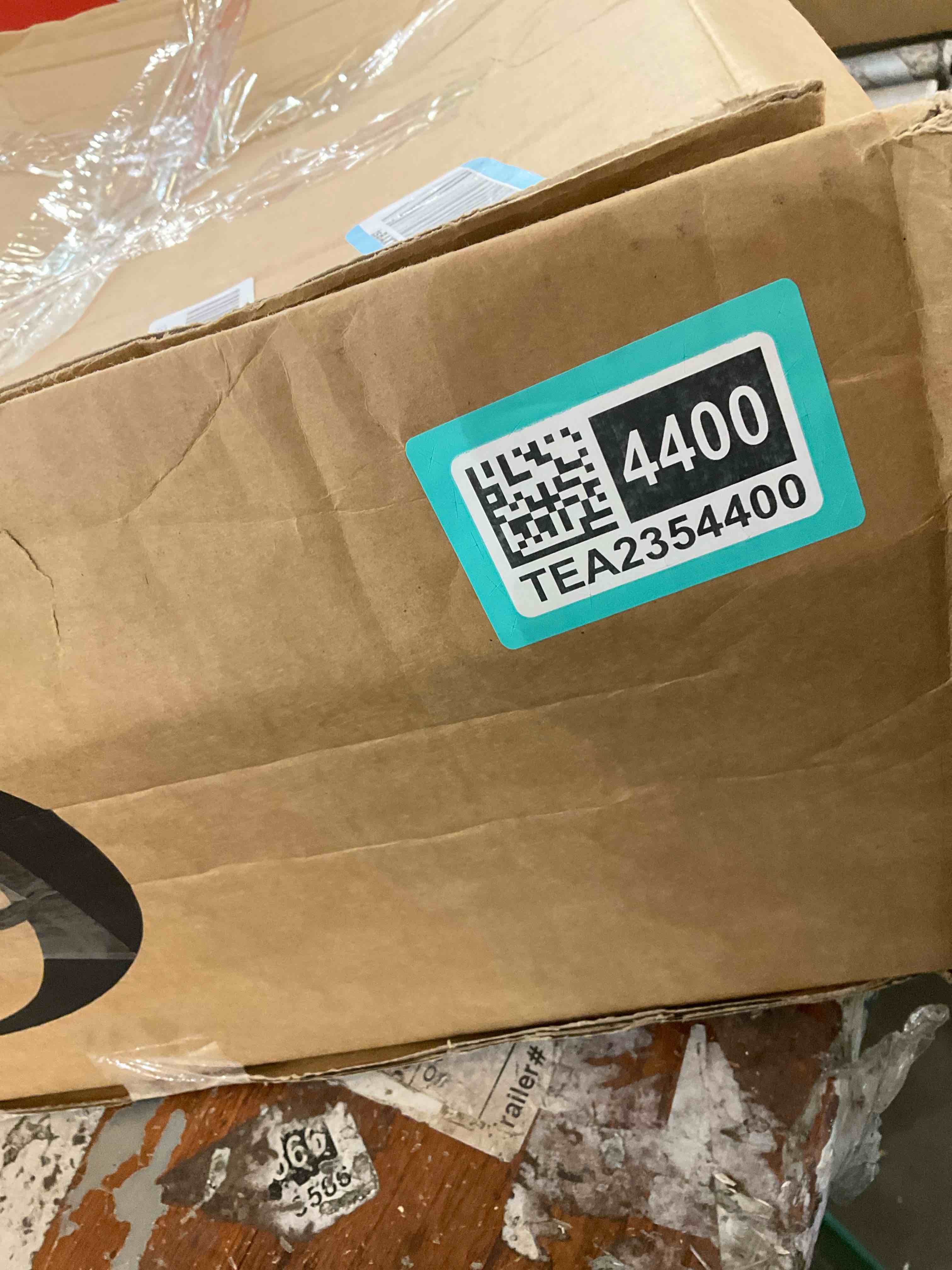 https://s3.amazonaws.com/lotting-images-prod/bidfta/TEA2354400_1751043793800.jpeg