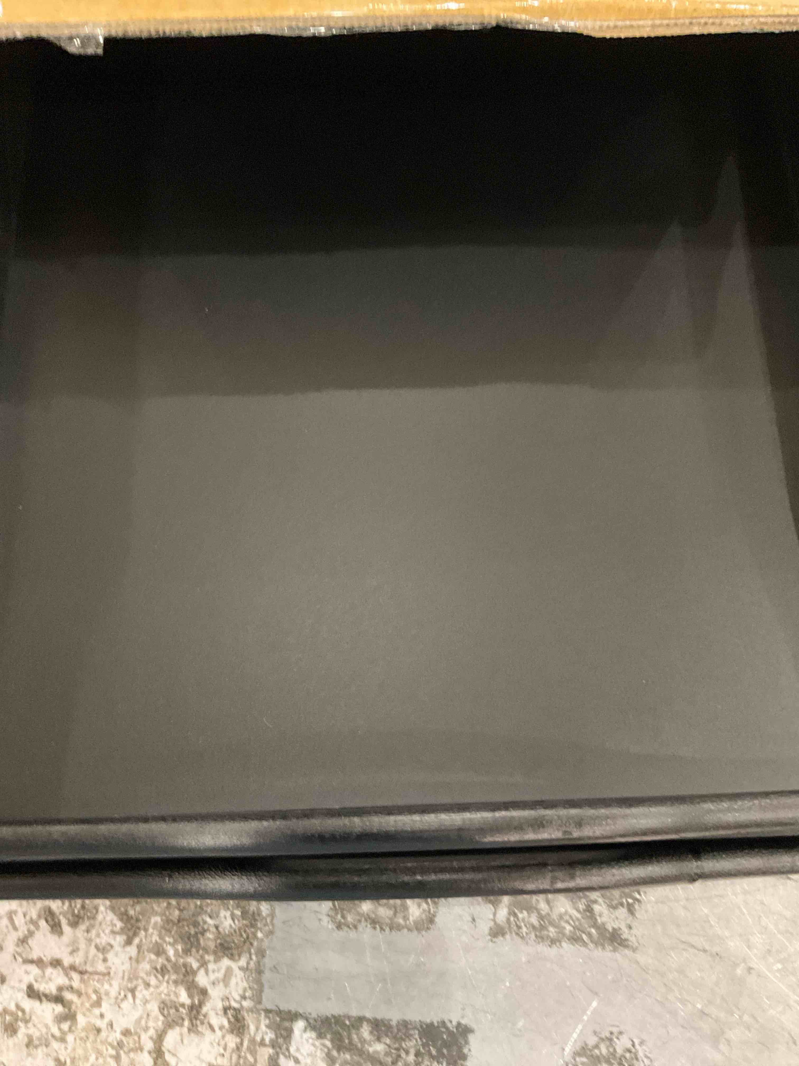 https://s3.amazonaws.com/lotting-images-prod/bidfta/TEA2354657_1751285011872.jpeg