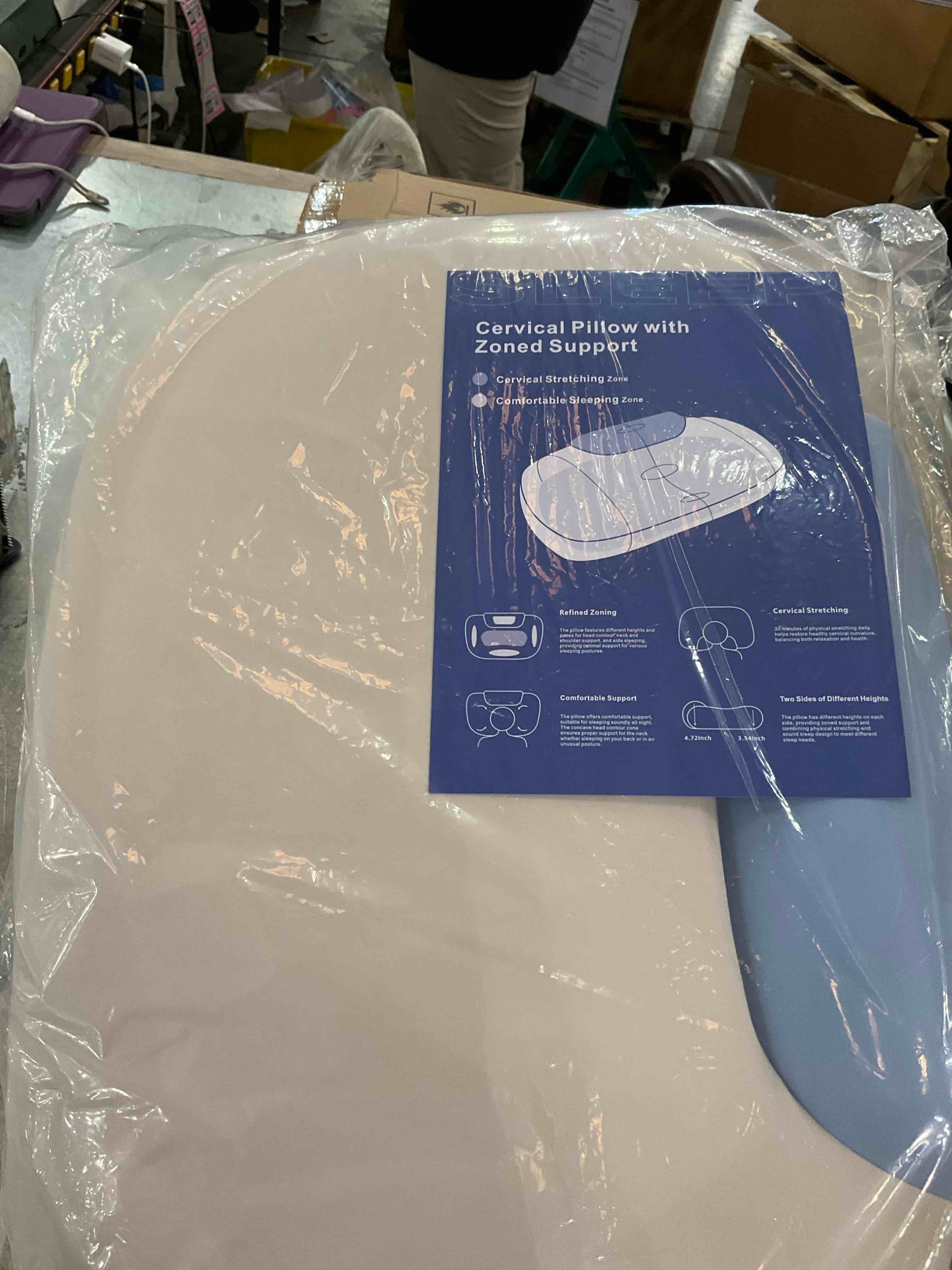 cervical pillow with Zoned support