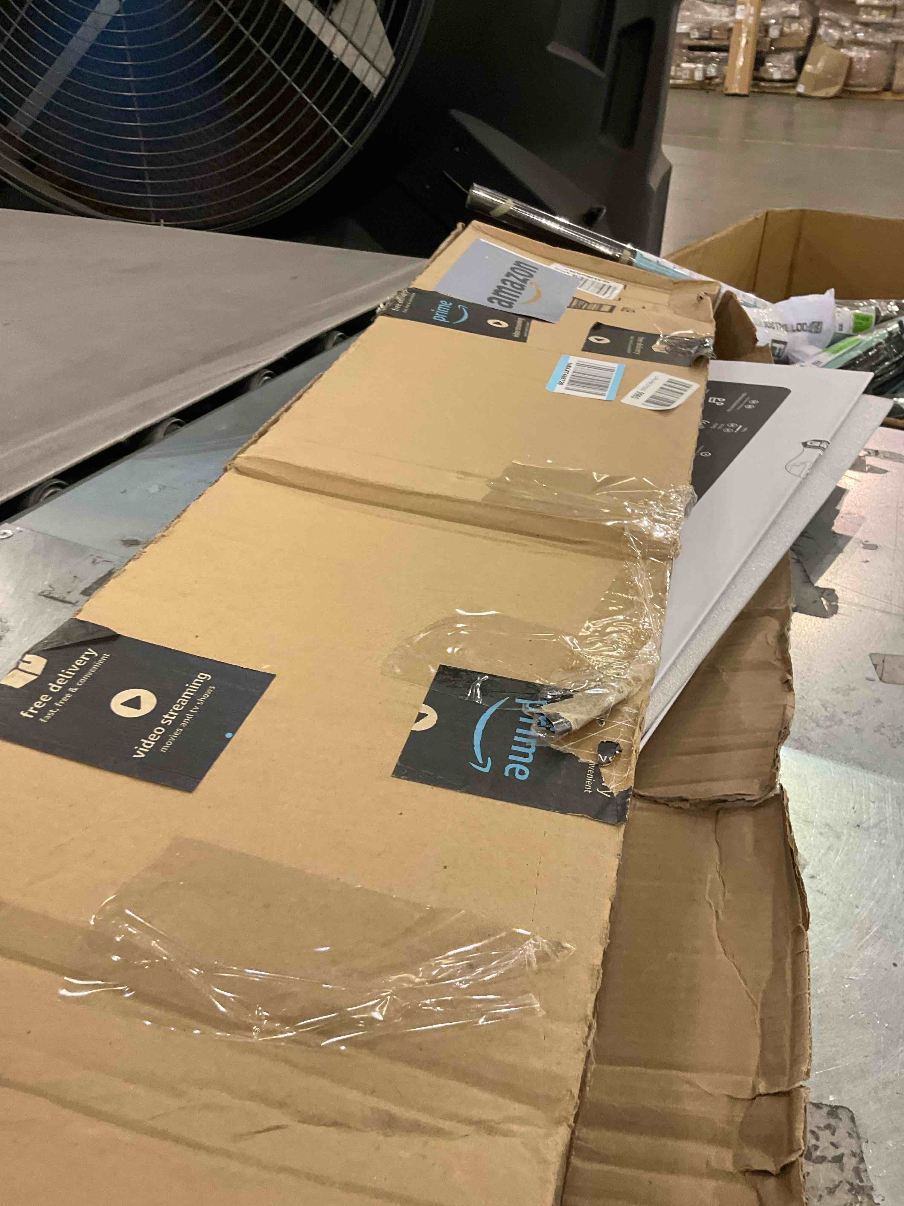 https://s3.amazonaws.com/lotting-images-prod/bidfta/TEA2357137_1750767353996.jpeg
