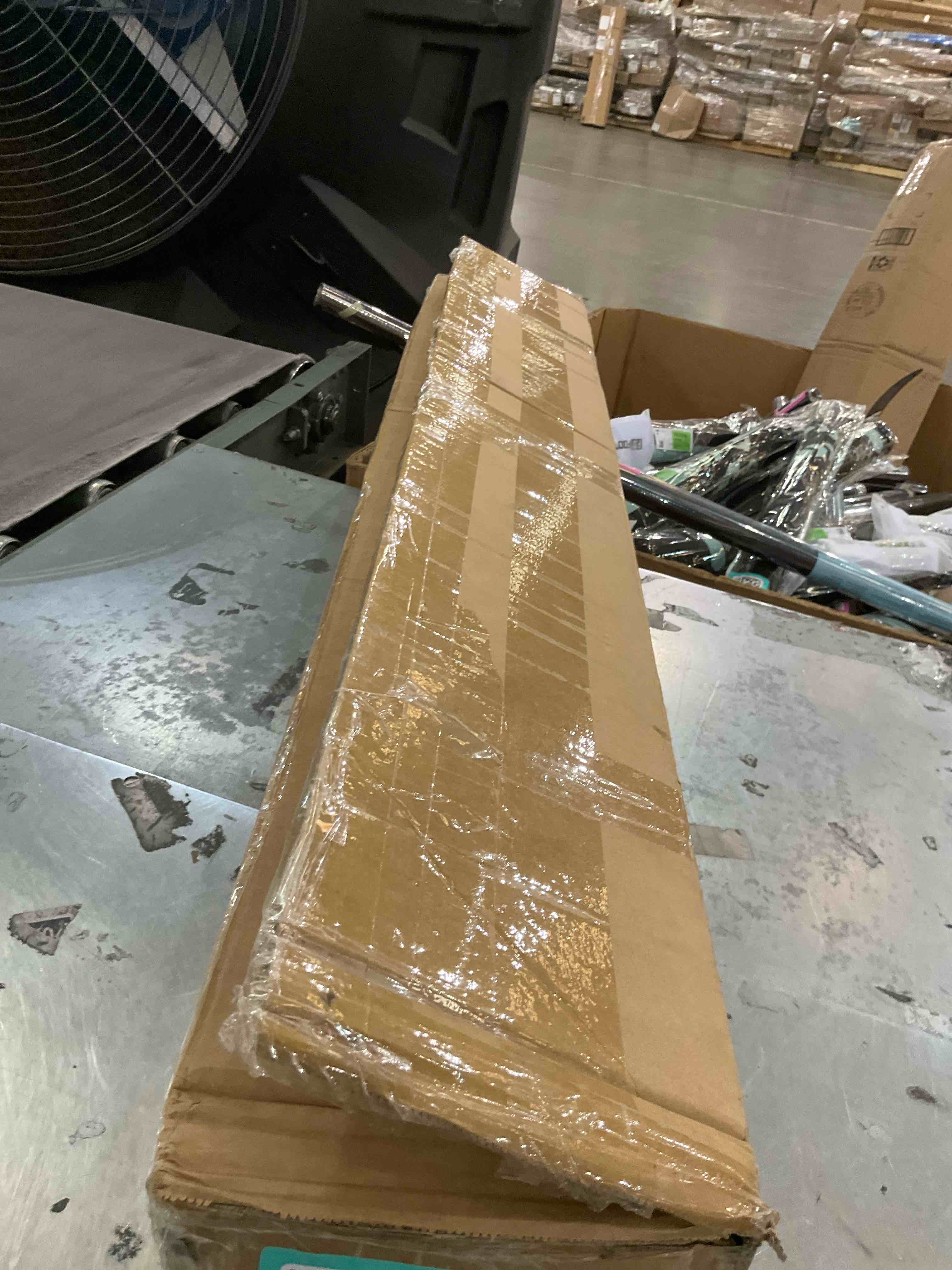 https://s3.amazonaws.com/lotting-images-prod/bidfta/TEA2357390_1750775479346.jpeg