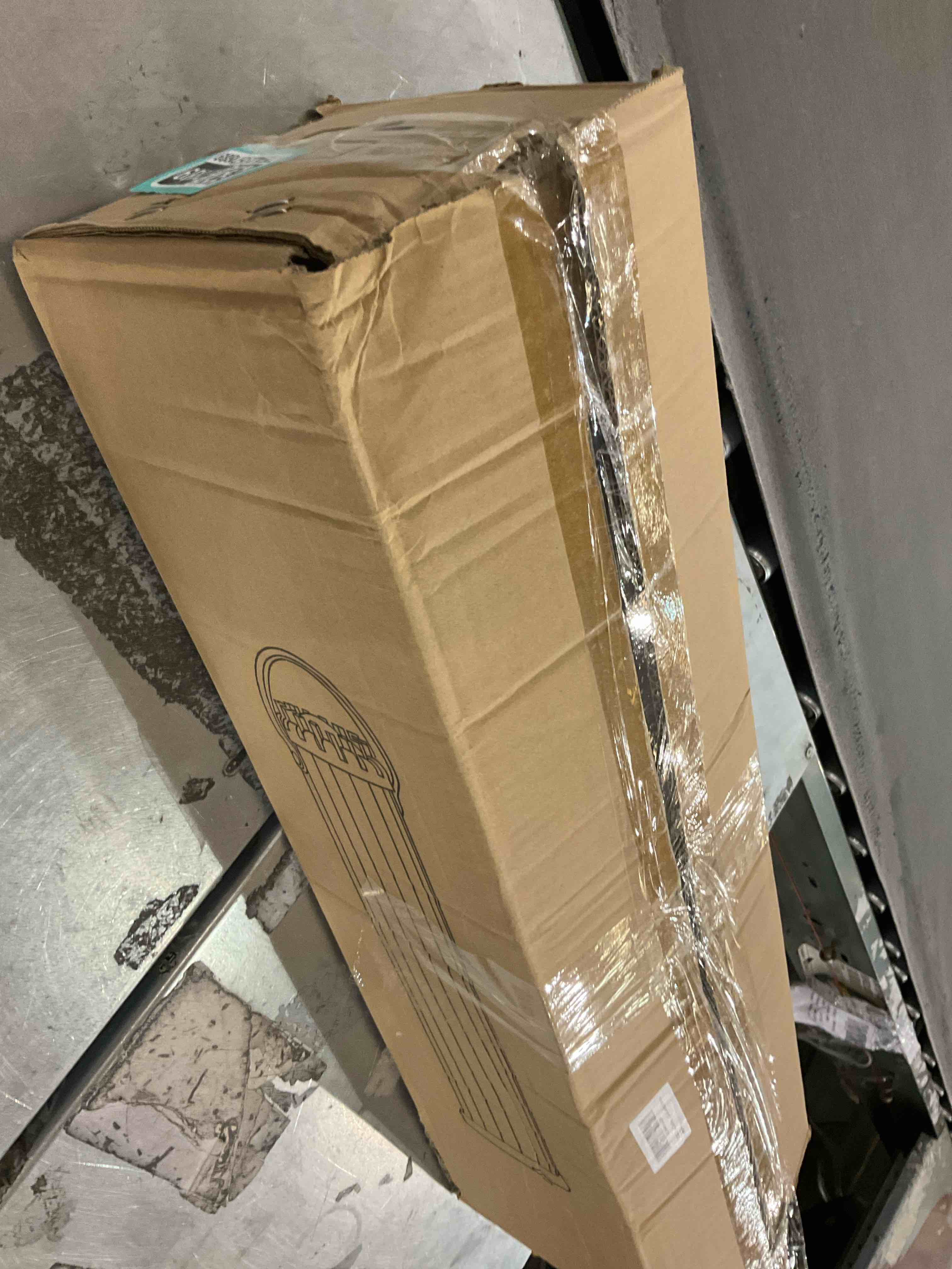 https://s3.amazonaws.com/lotting-images-prod/bidfta/TEA2357689_1750786469939.jpeg