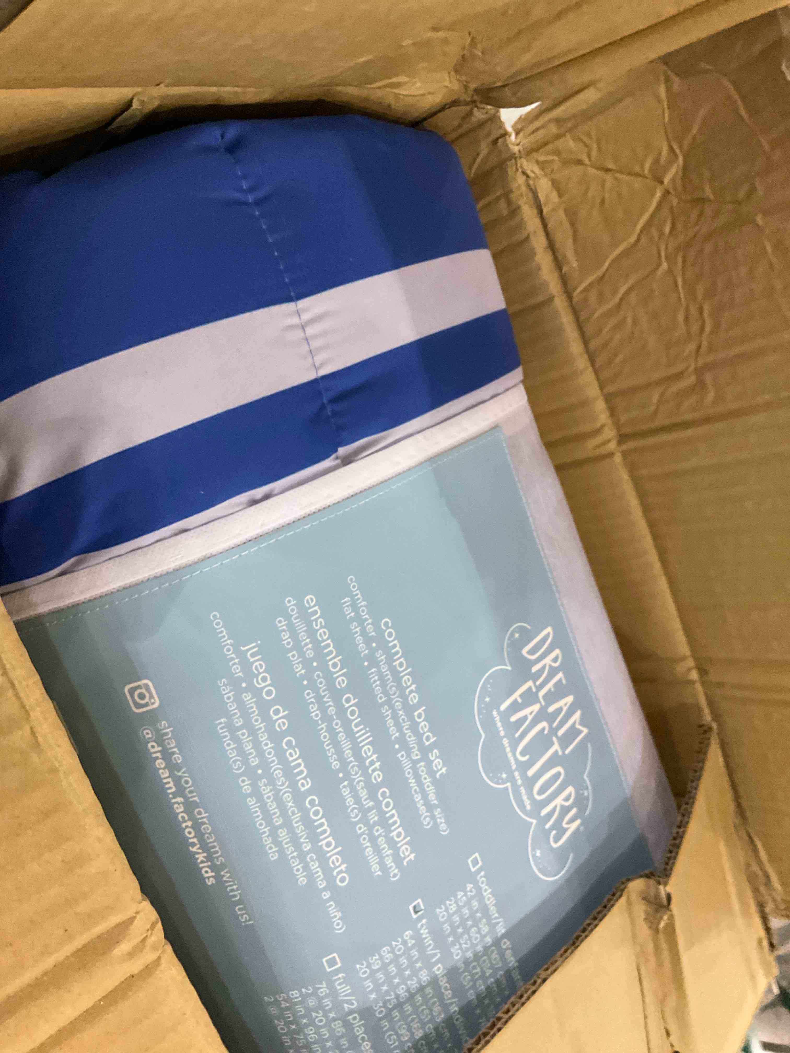 https://s3.amazonaws.com/lotting-images-prod/bidfta/TEA2357708_1750790258776.jpeg