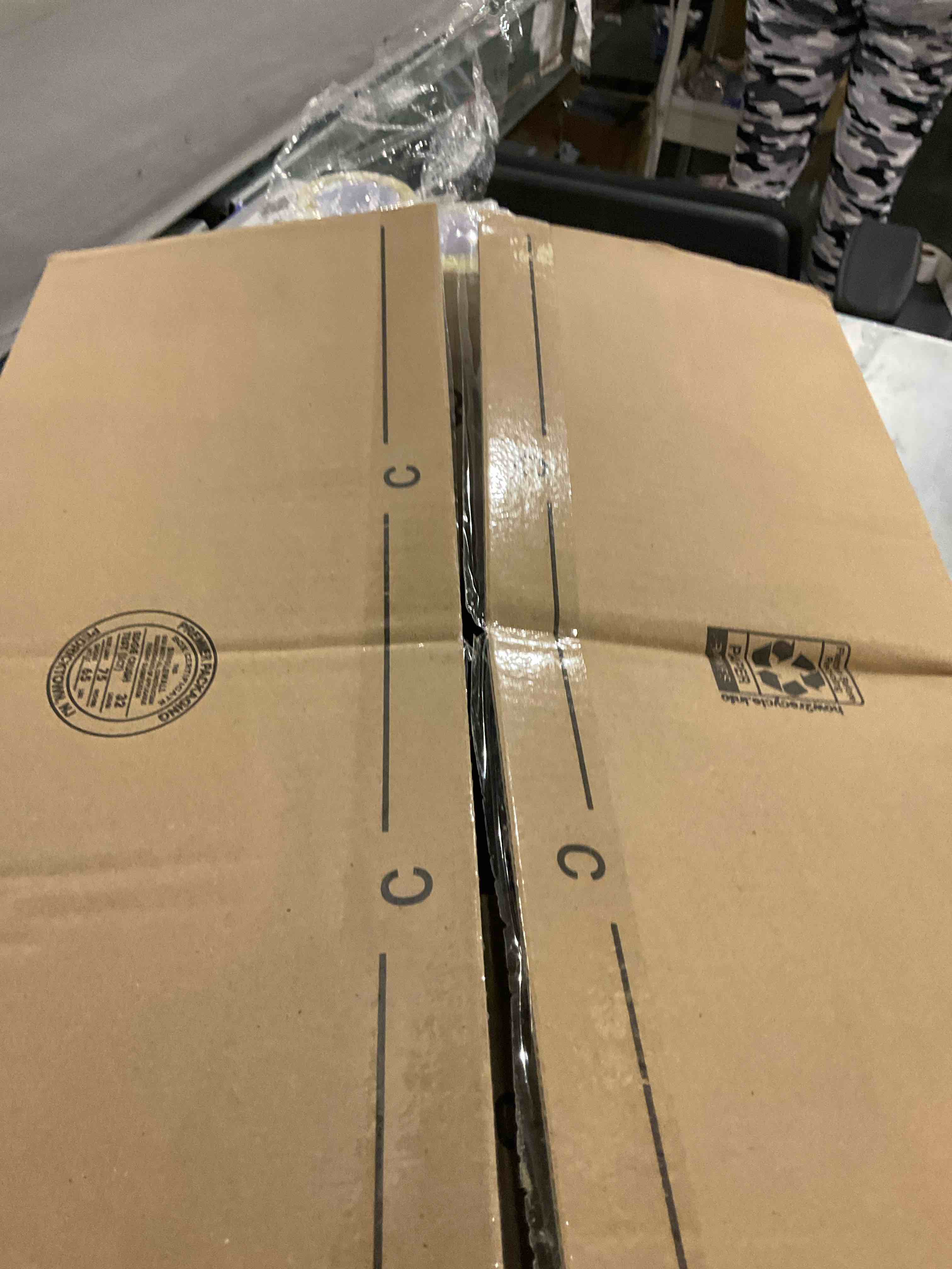 https://s3.amazonaws.com/lotting-images-prod/bidfta/TEA2357814_1750936602352.jpeg