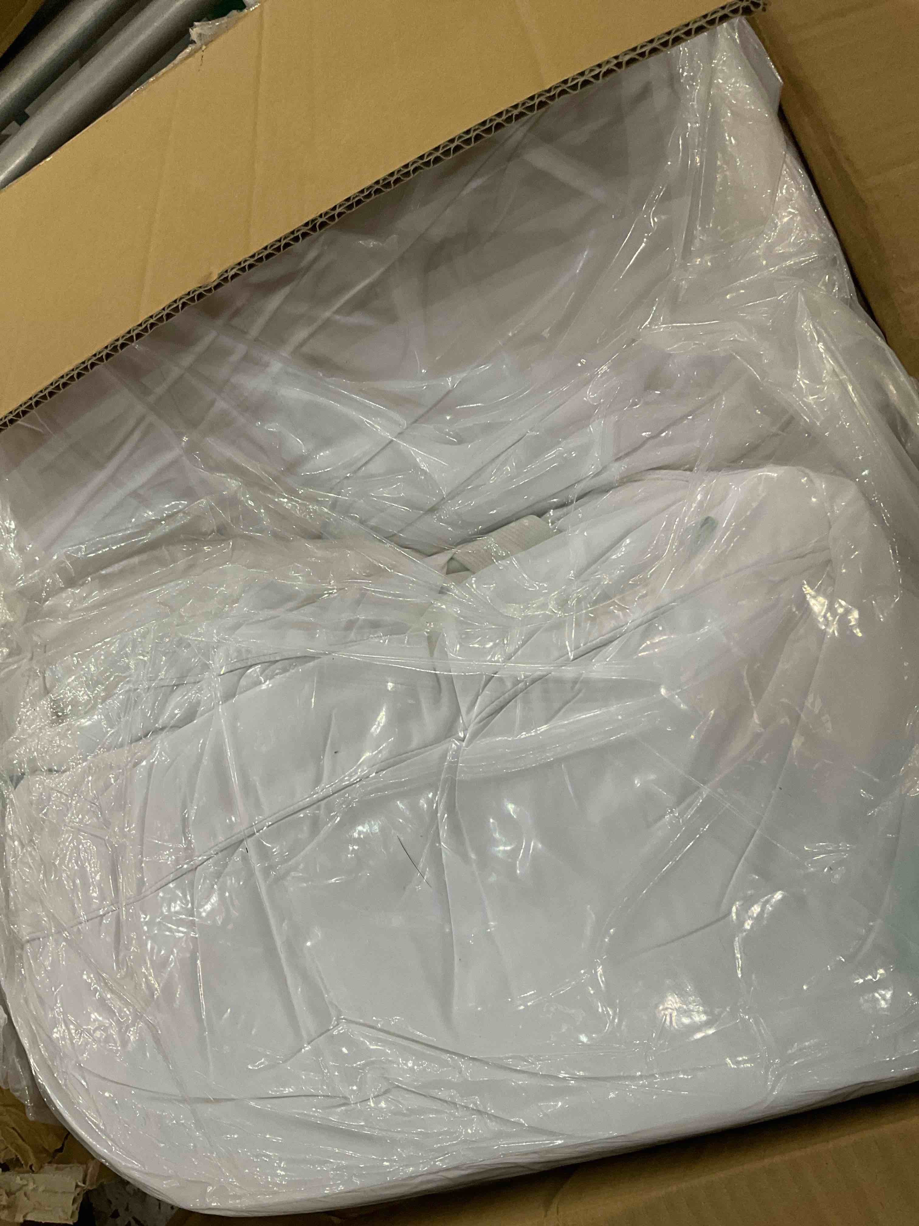 https://s3.amazonaws.com/lotting-images-prod/bidfta/TEA2357963_1750855048857.jpeg