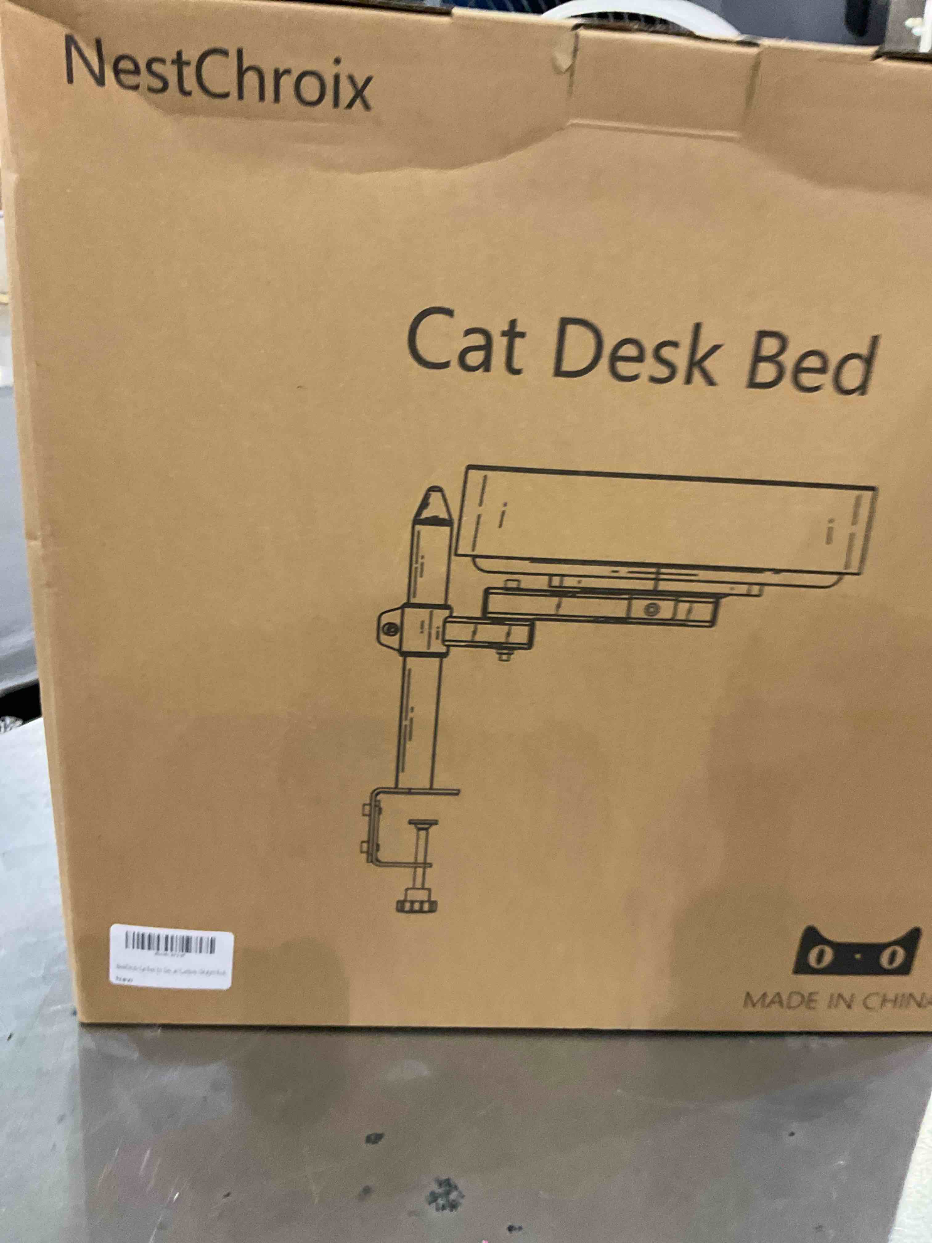 https://s3.amazonaws.com/lotting-images-prod/bidfta/TEA2358518_1750937529883.jpeg
