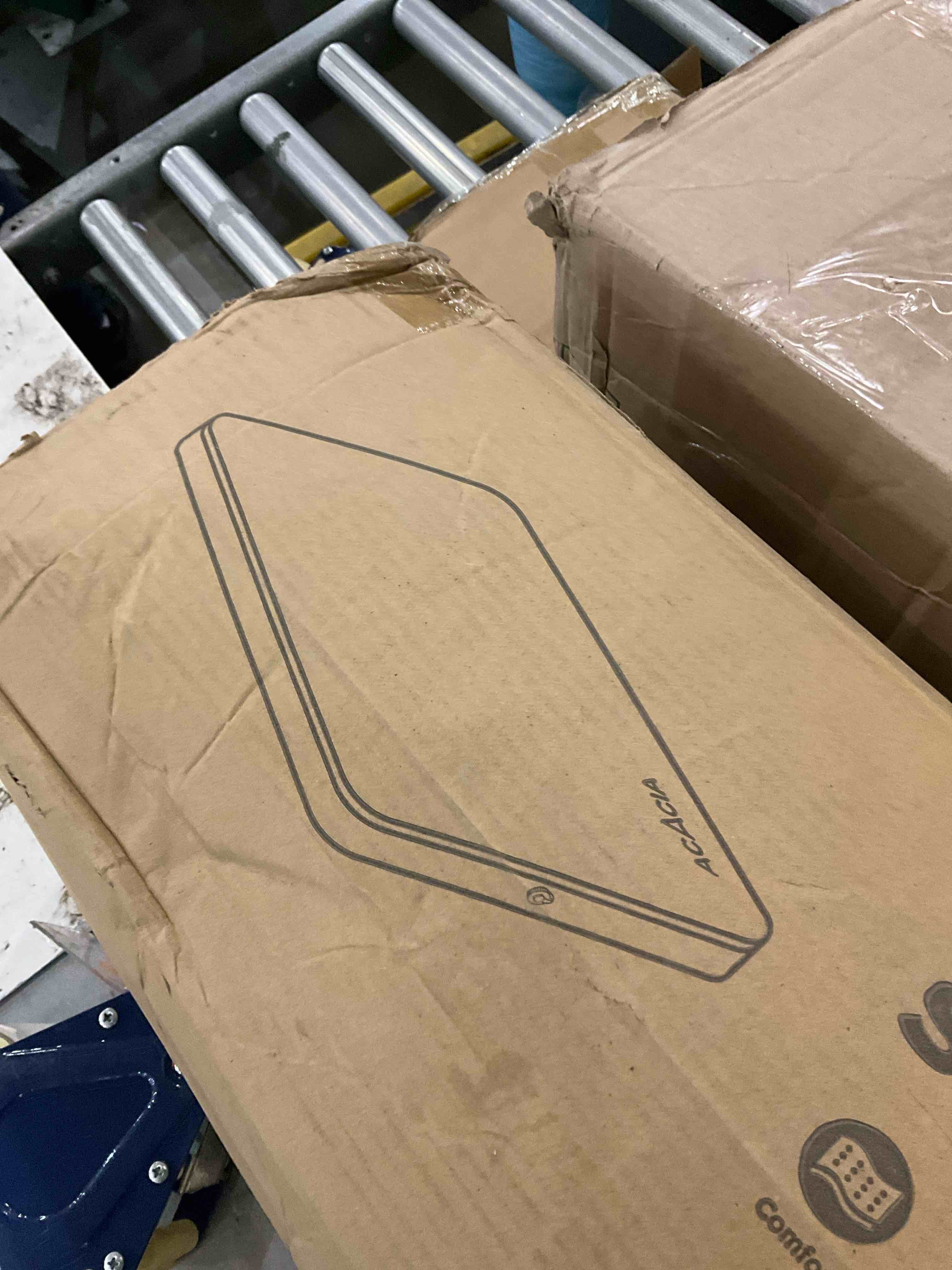 https://s3.amazonaws.com/lotting-images-prod/bidfta/TEA2358554_1750939848110.jpeg