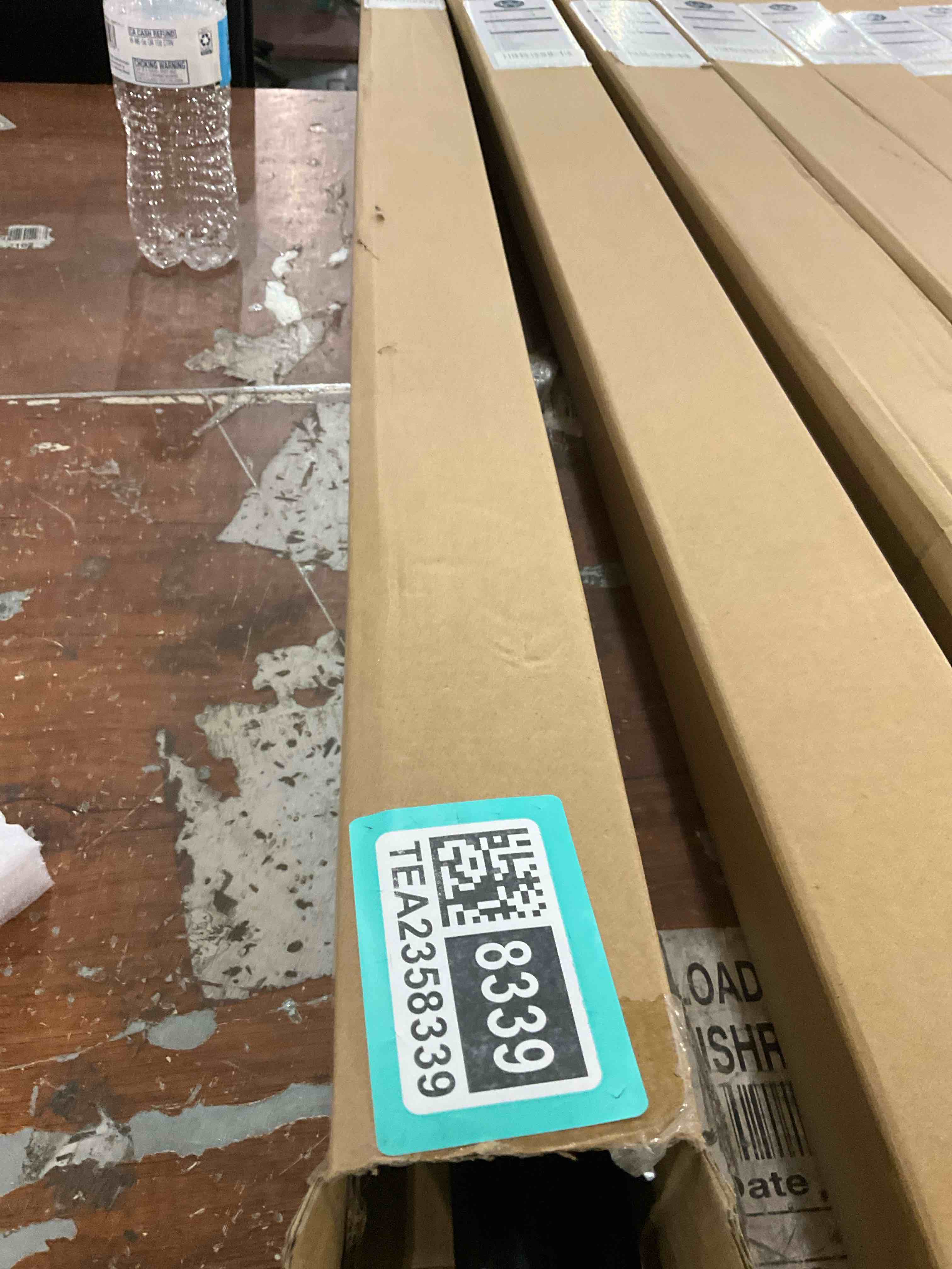 https://s3.amazonaws.com/lotting-images-prod/bidfta/TEA2358598_1750938522557.jpeg