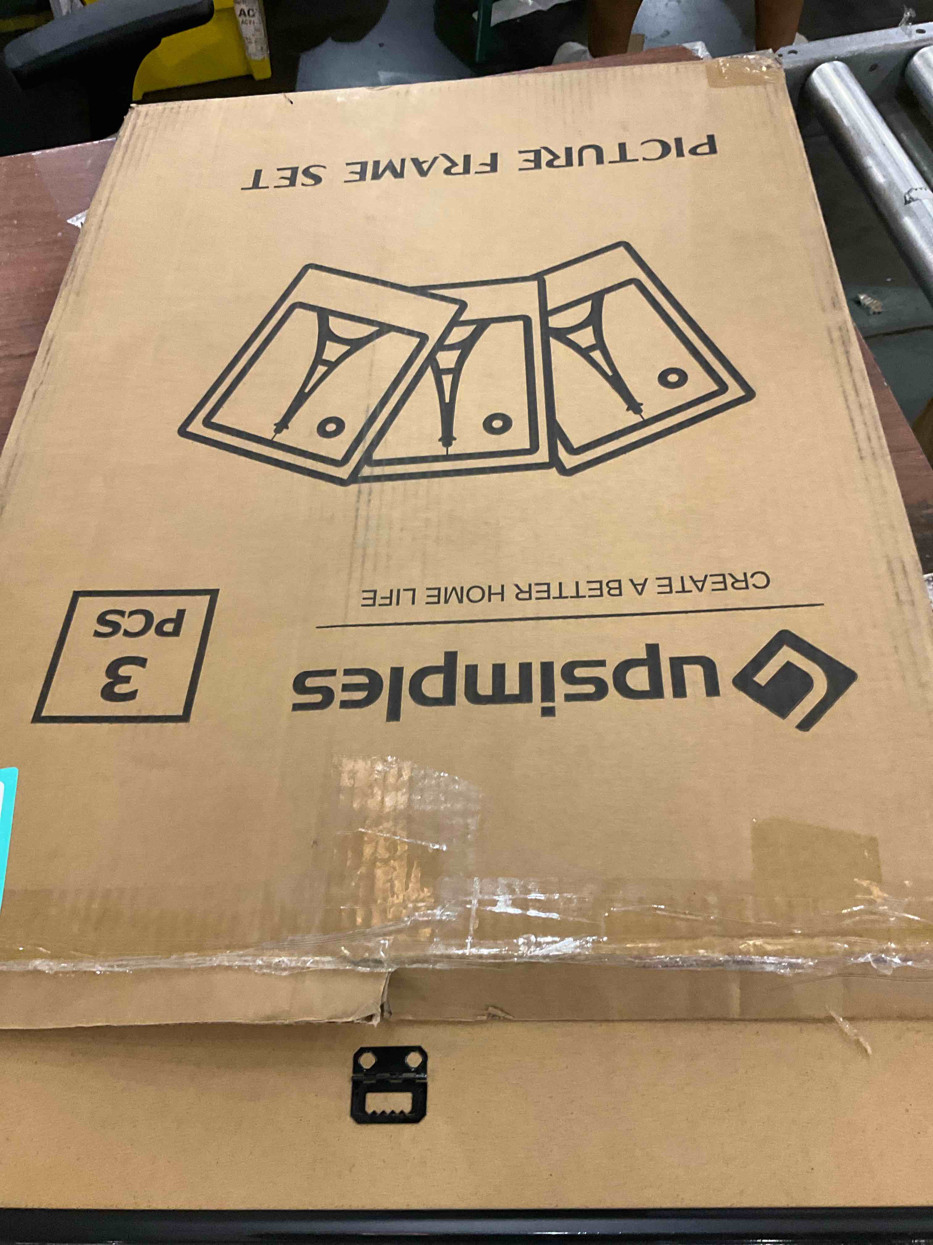 https://s3.amazonaws.com/lotting-images-prod/bidfta/TEA2358998_1751289788816.jpeg