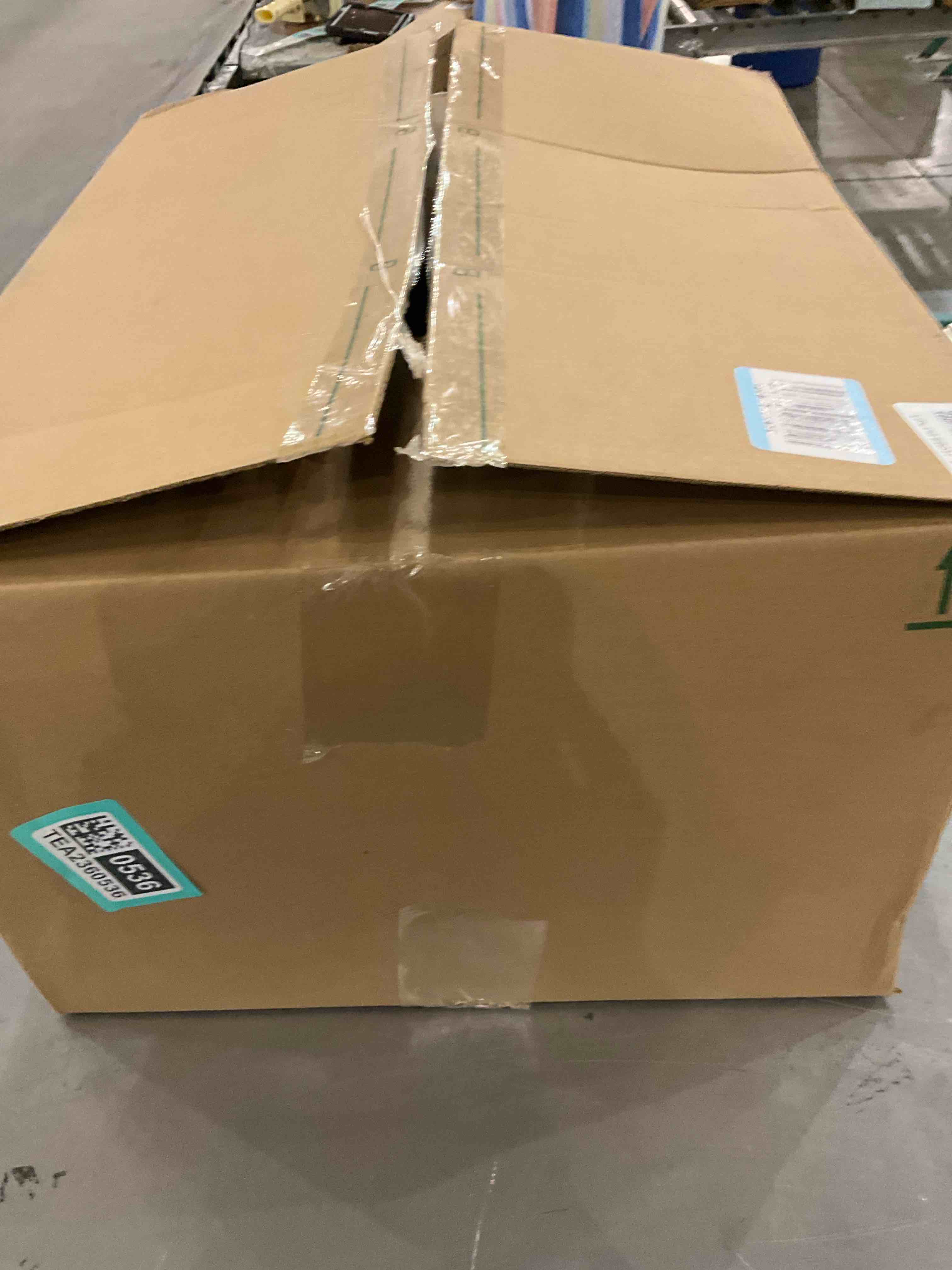 https://s3.amazonaws.com/lotting-images-prod/bidfta/TEA2360536_1750247572417.jpeg