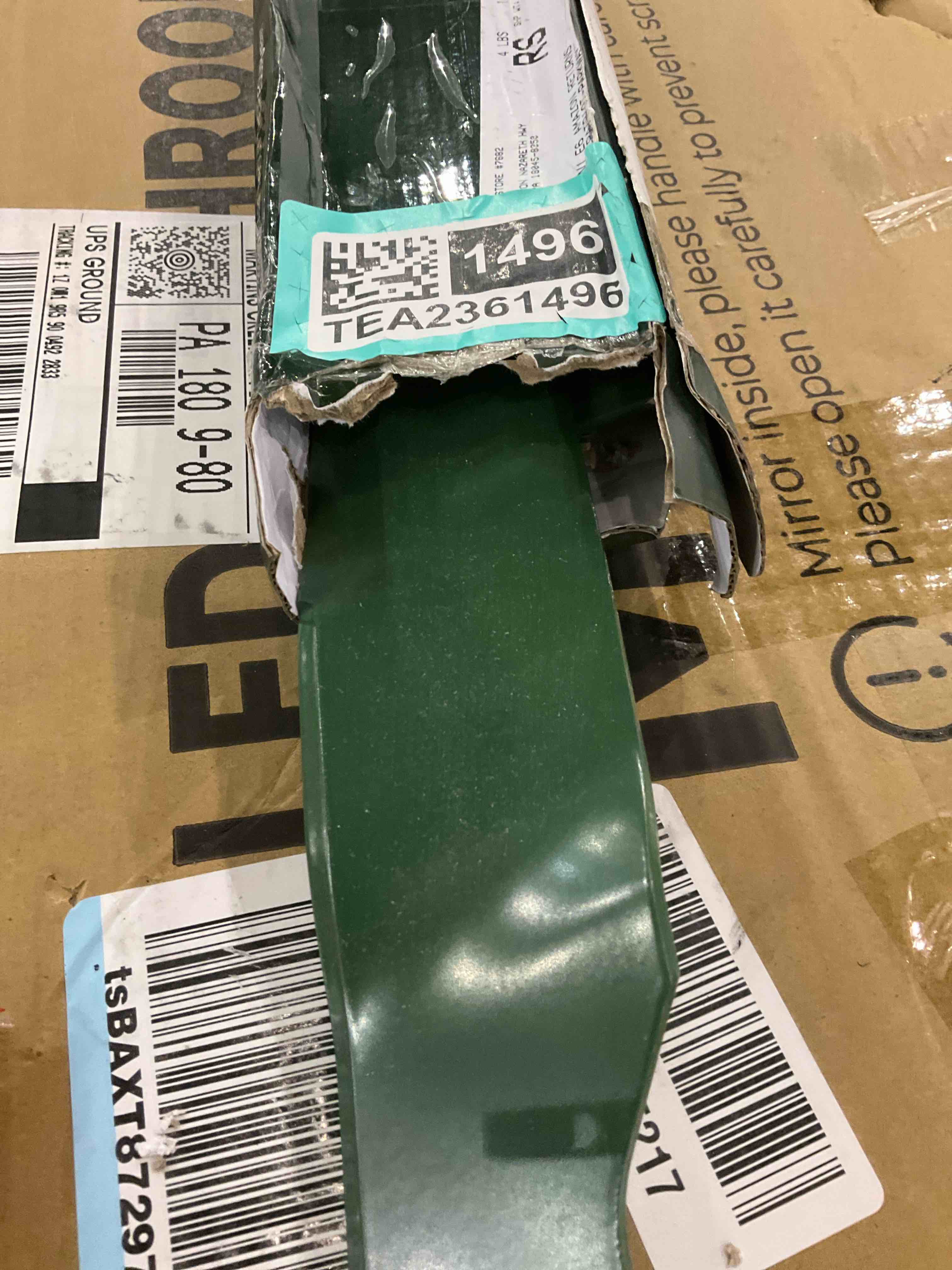 https://s3.amazonaws.com/lotting-images-prod/bidfta/TEA2361496_1750332231545.jpeg