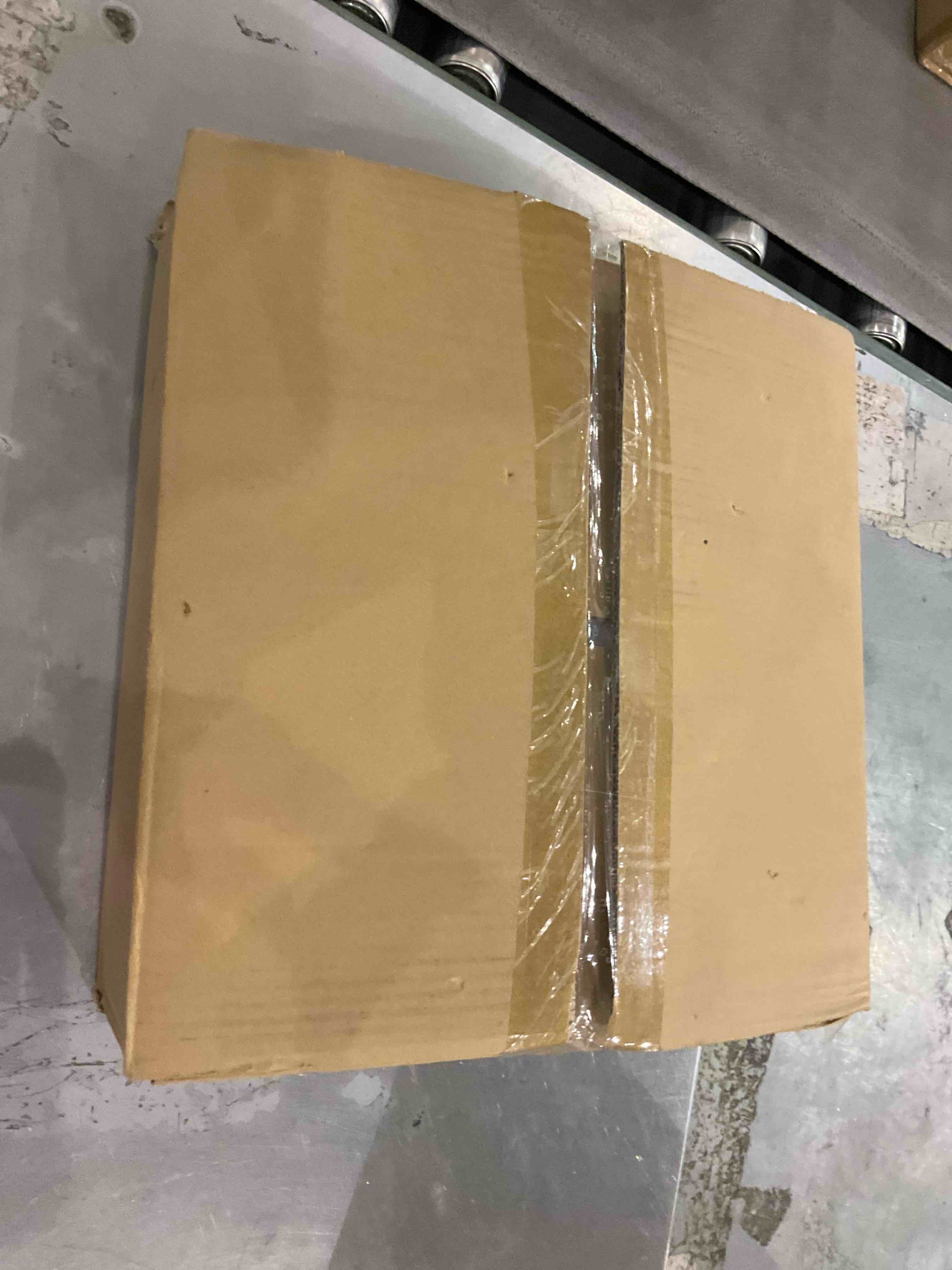 https://s3.amazonaws.com/lotting-images-prod/bidfta/TEA2361682_1750334992680.jpeg
